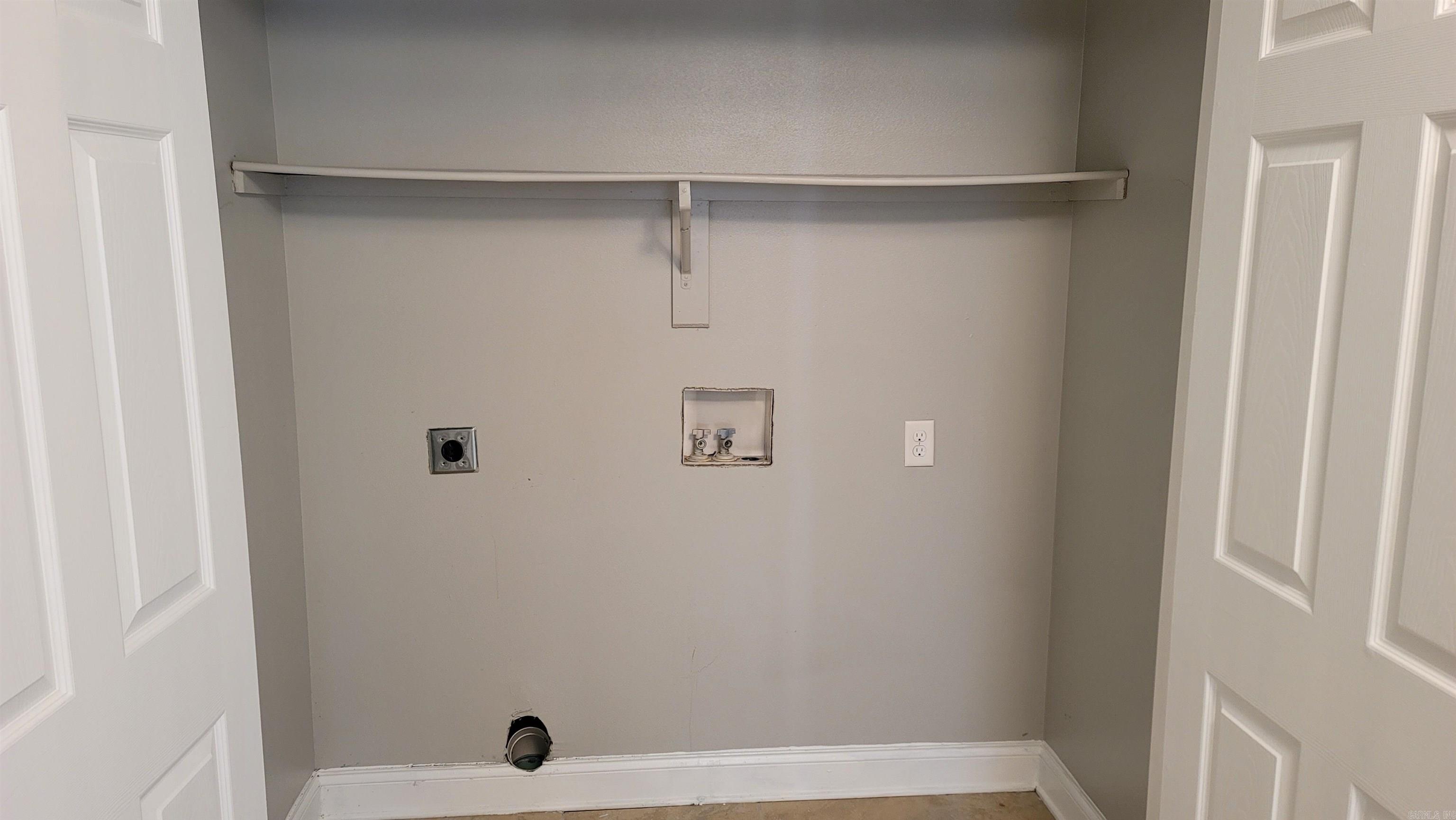 BELLEVUE - Residential Lease