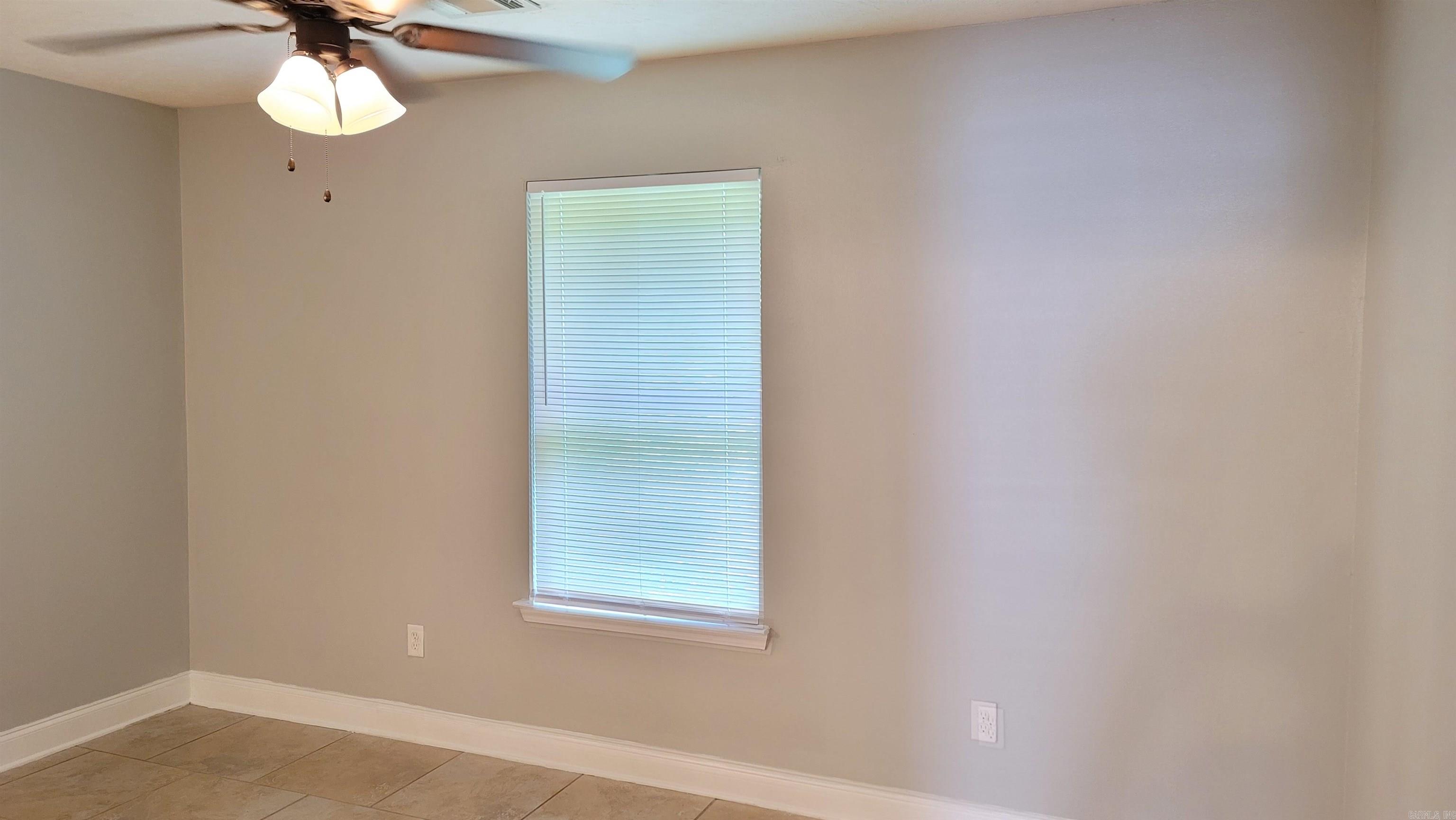 BELLEVUE - Residential Lease