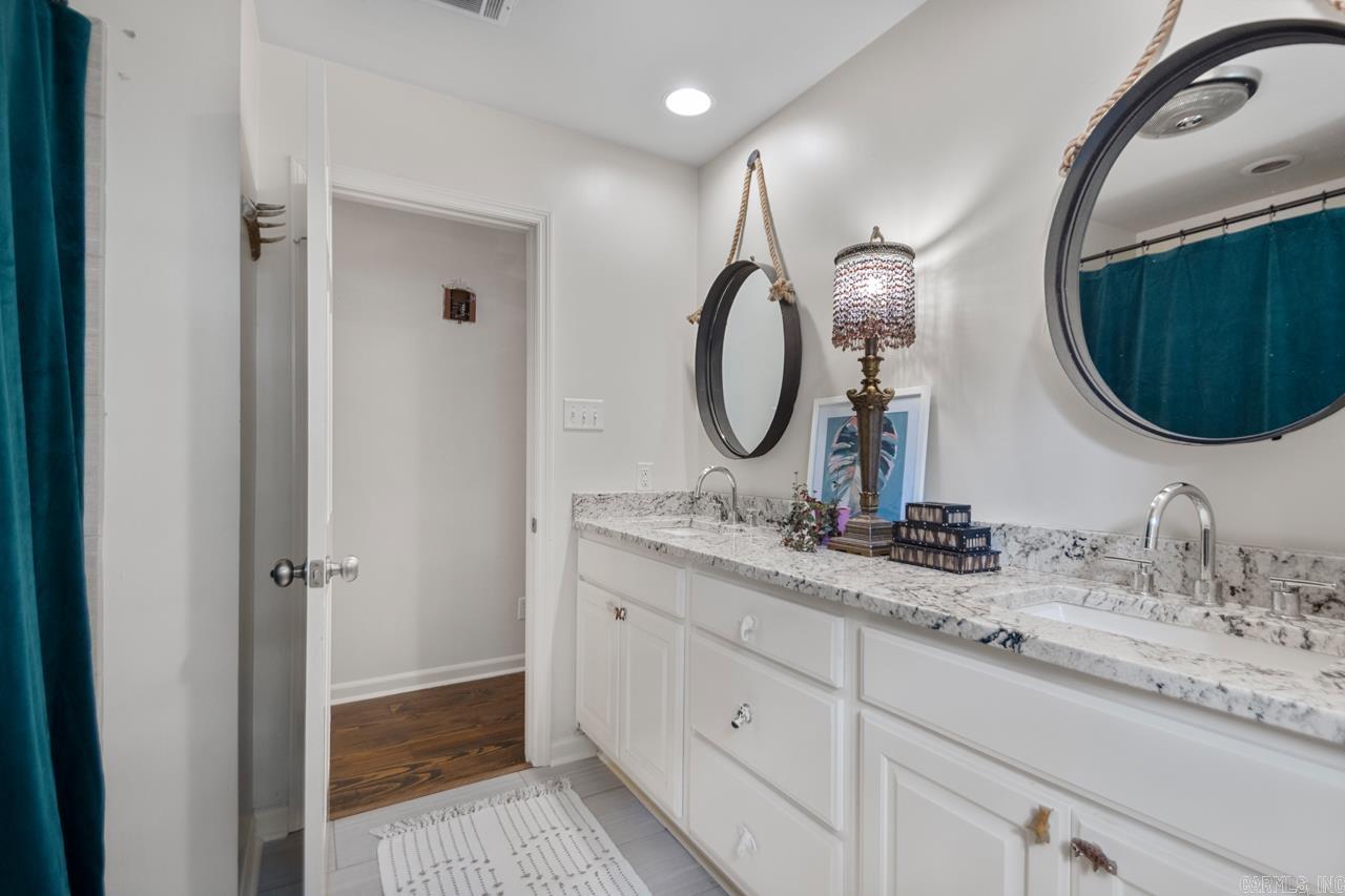 Pleasant Valley Area - Residential Lease