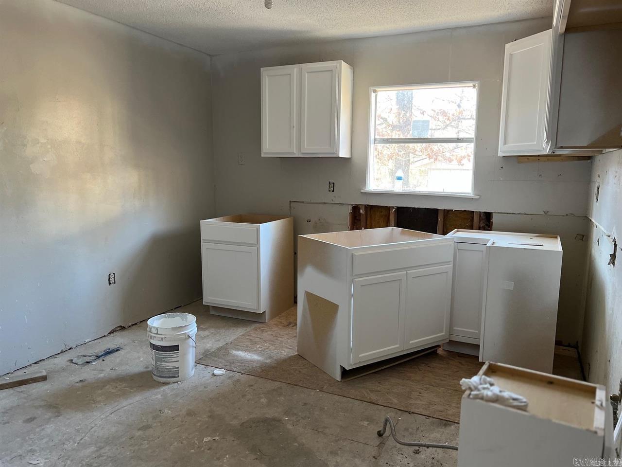 WATSON MANOR - Residential