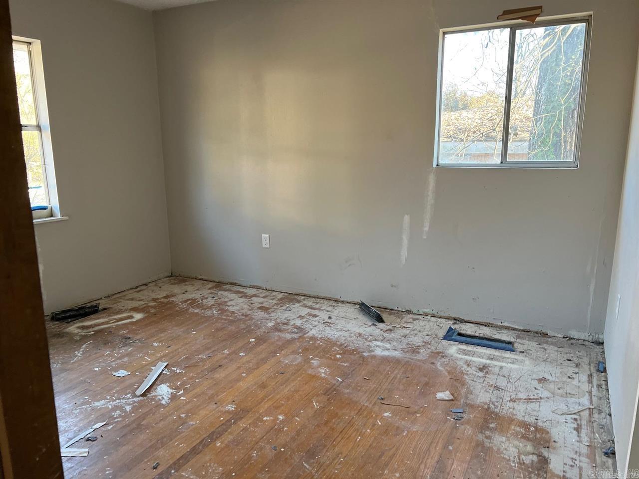 WATSON MANOR - Residential