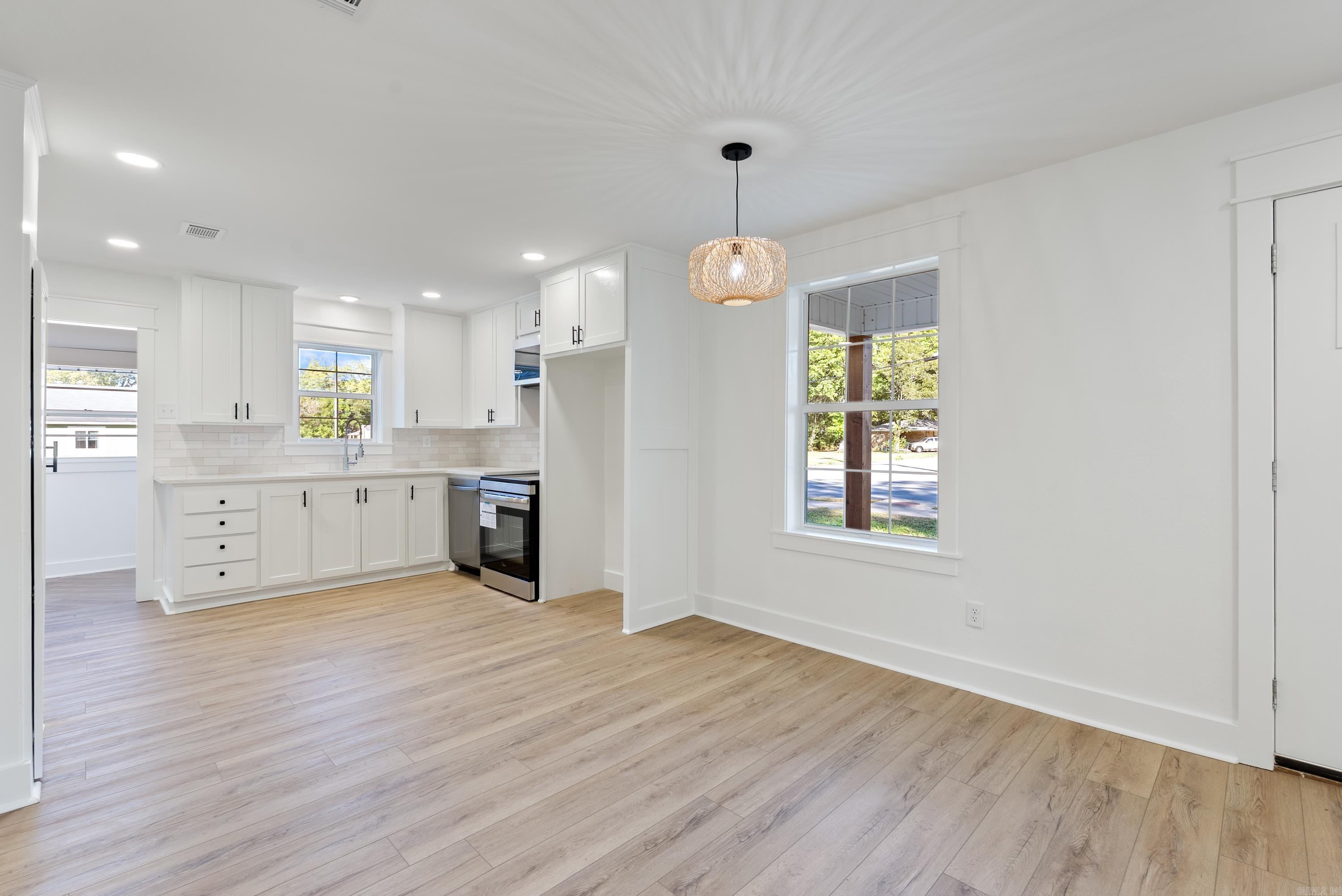 H P MERRITTS ADDN - Residential