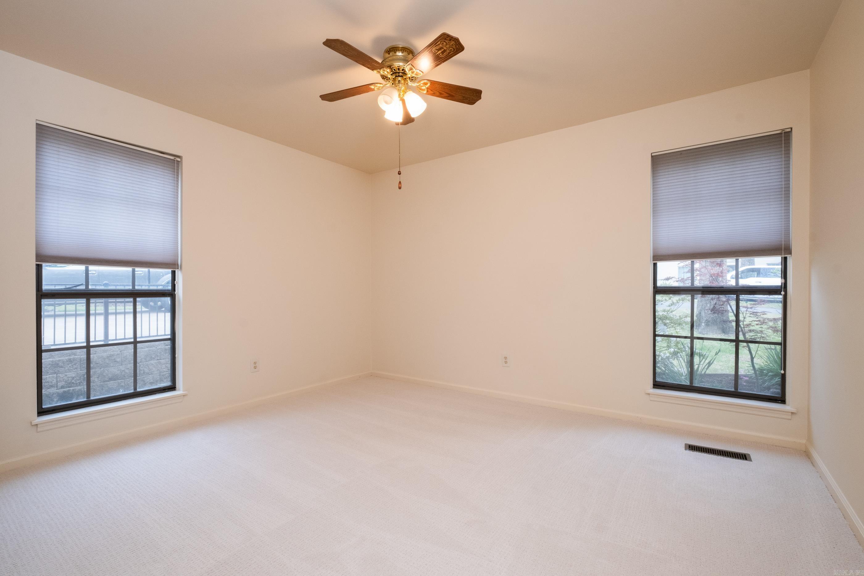 PLEASANT VALLEY - Residential