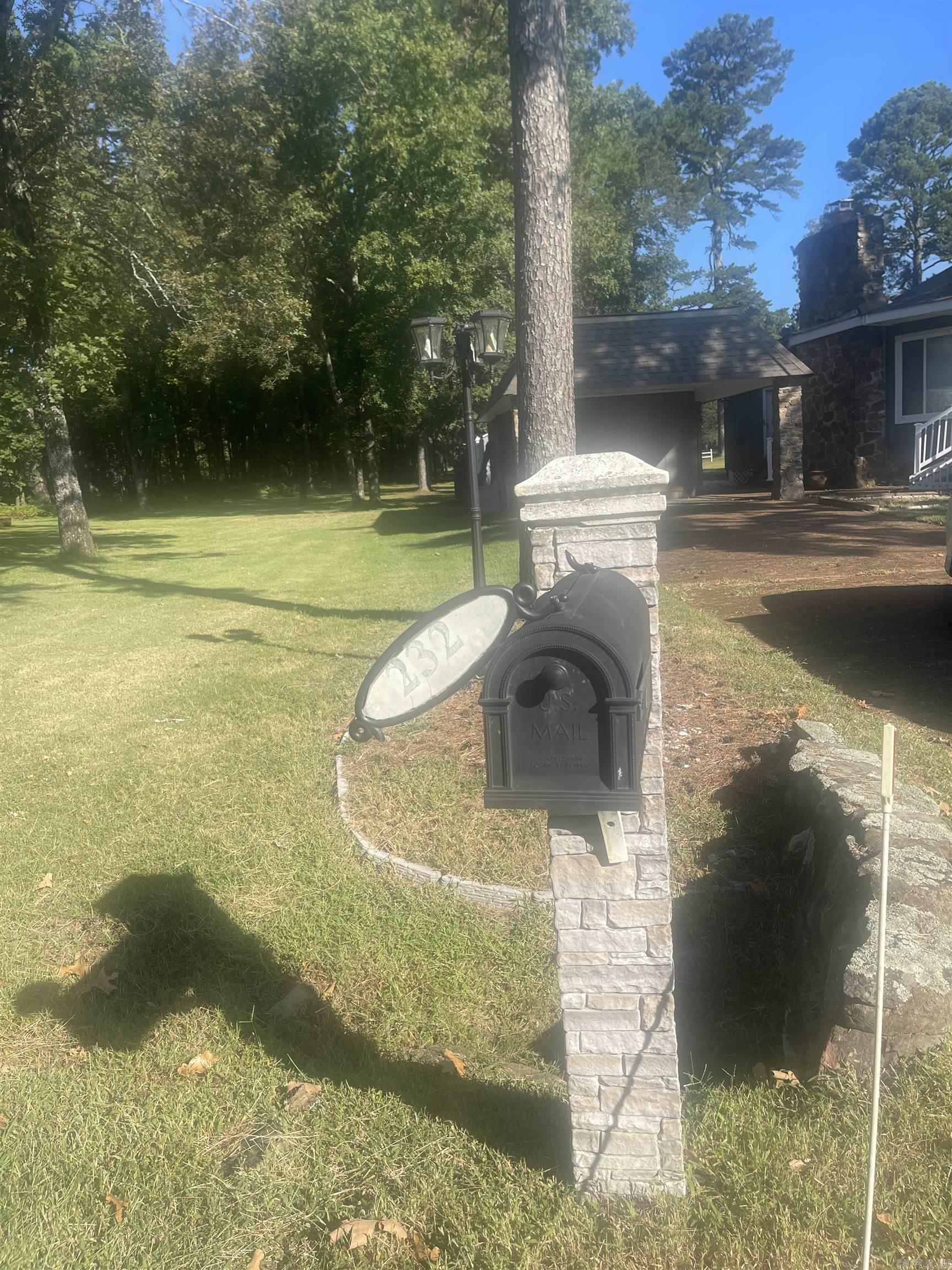 INDIAN HILLS - Residential