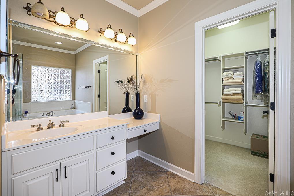 HURRICANE LAKE EST - Residential