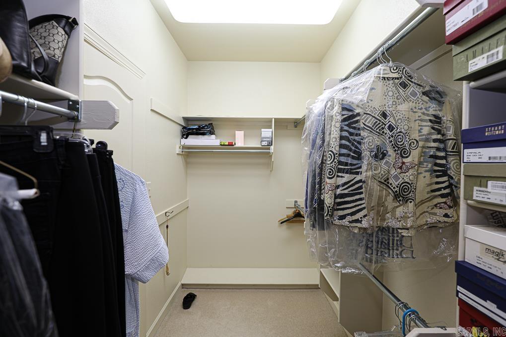 HURRICANE LAKE EST - Residential