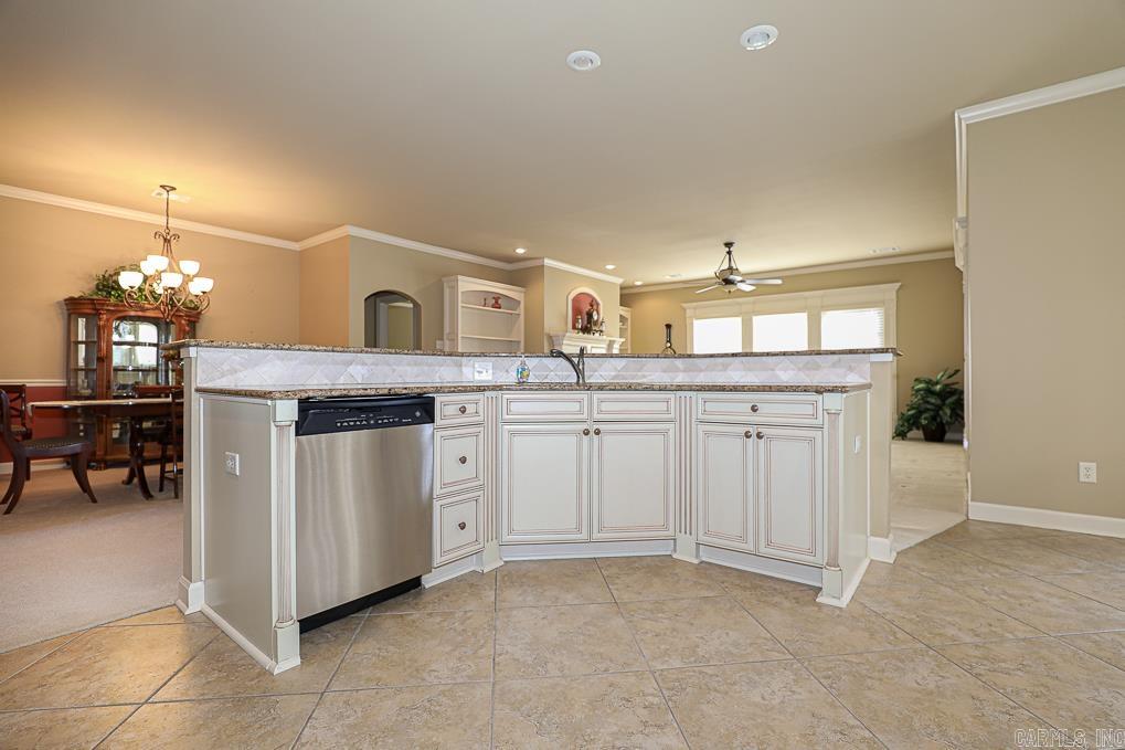 HURRICANE LAKE EST - Residential