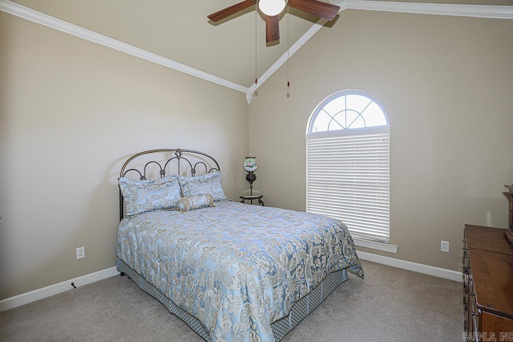 HURRICANE LAKE EST - Residential