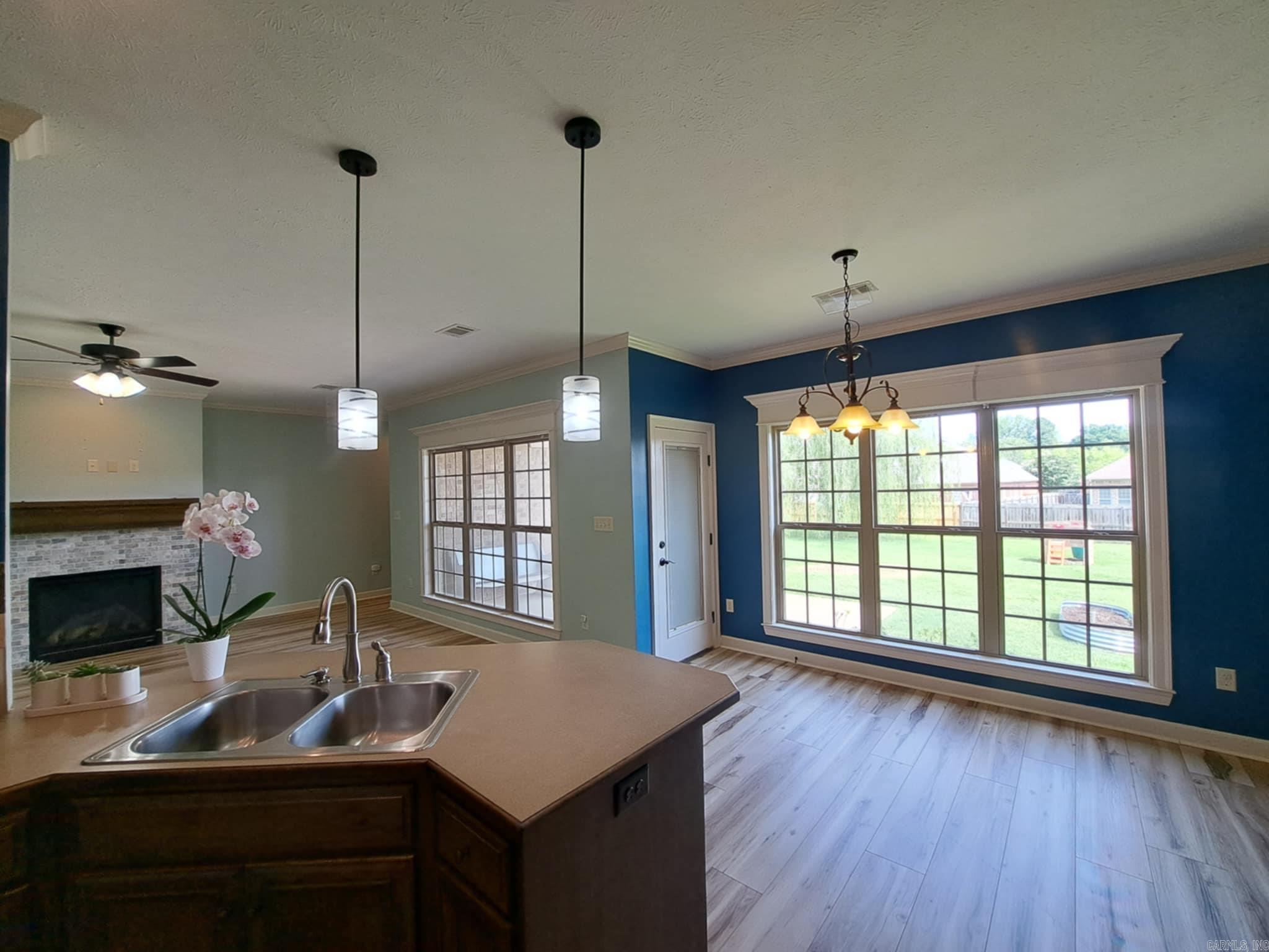 OAK TREE SUB - Residential