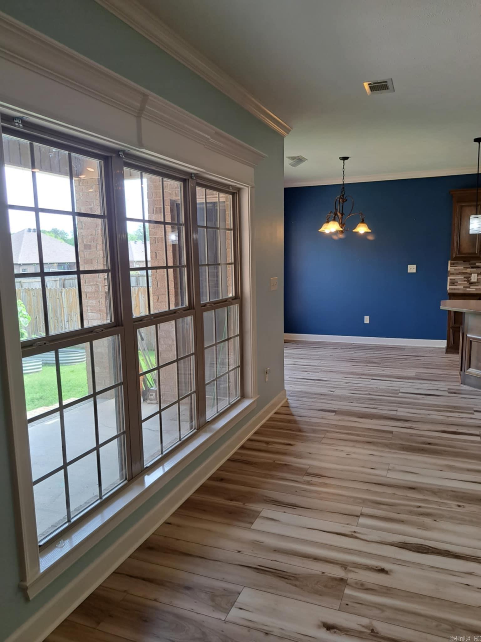 OAK TREE SUB - Residential