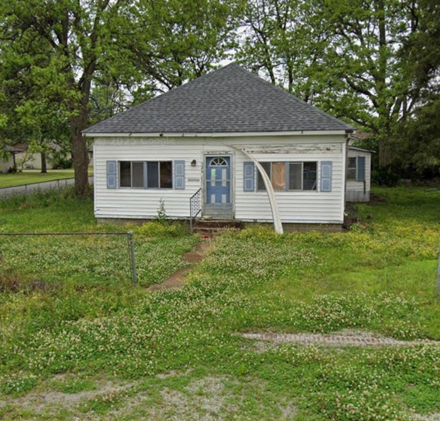 Don't miss this great investment opportunity in the quiet town of Walnut Ridge! Property sold AS-IS. No SPD as seller has not occupied home.