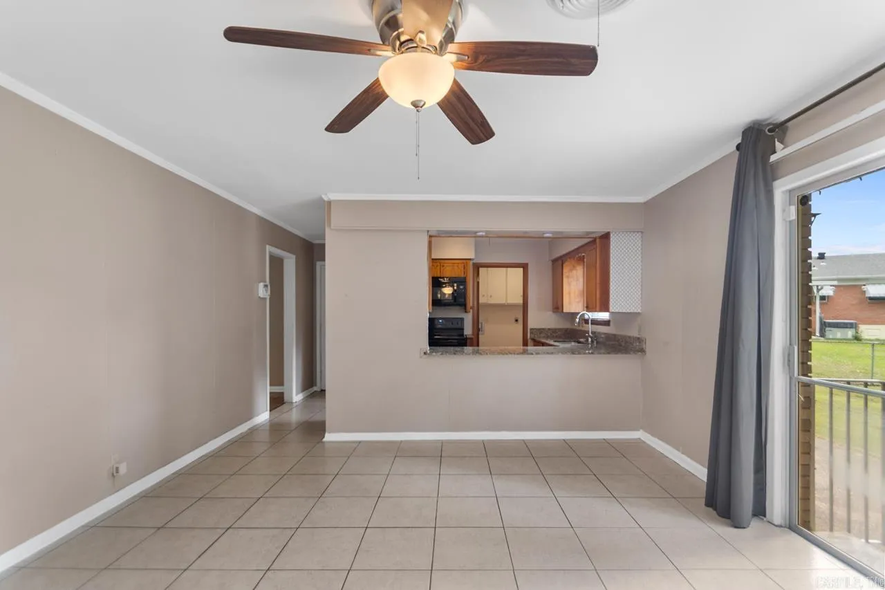 Little Rock, Arkansas 72205, United States, 3 Bedrooms Bedrooms, ,2 BathroomsBathrooms,Residential,Active,166811