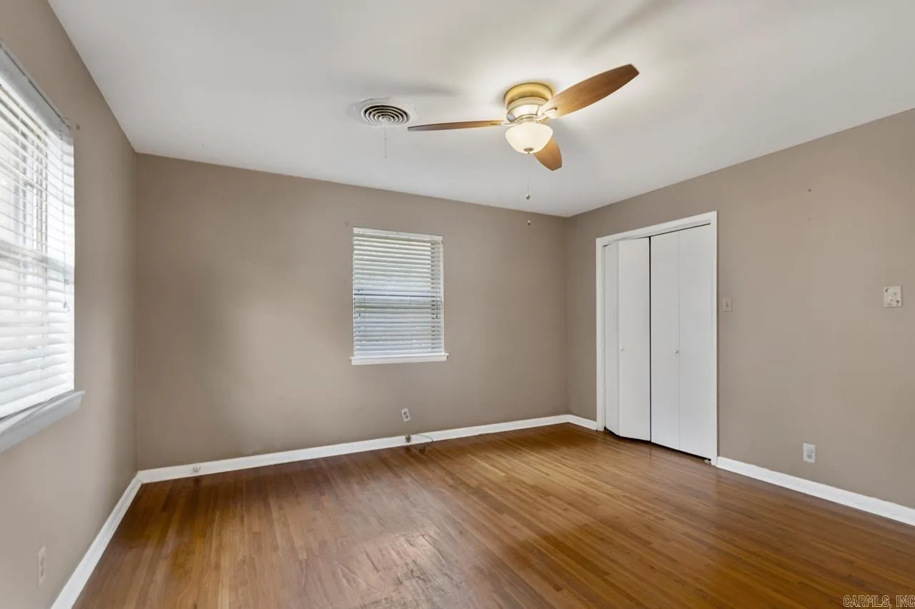 Little Rock, Arkansas 72205, United States, 3 Bedrooms Bedrooms, ,2 BathroomsBathrooms,Residential,Active,166811