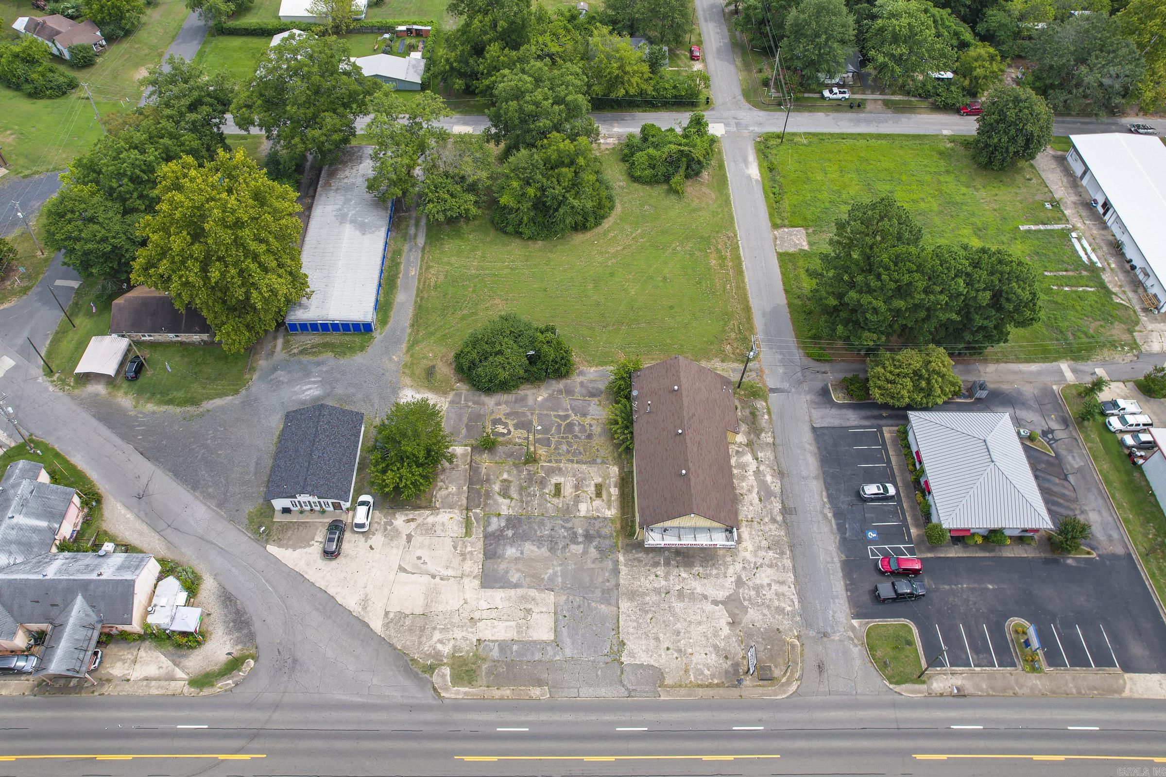 Mena Original - Commercial Sale