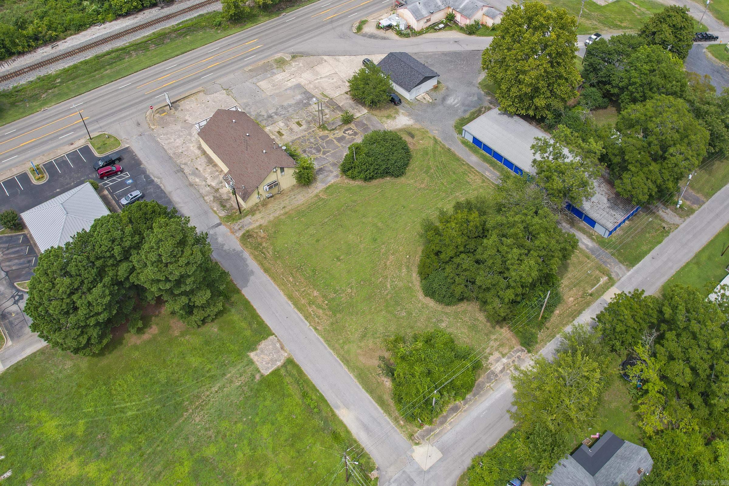 Mena Original - Commercial Sale