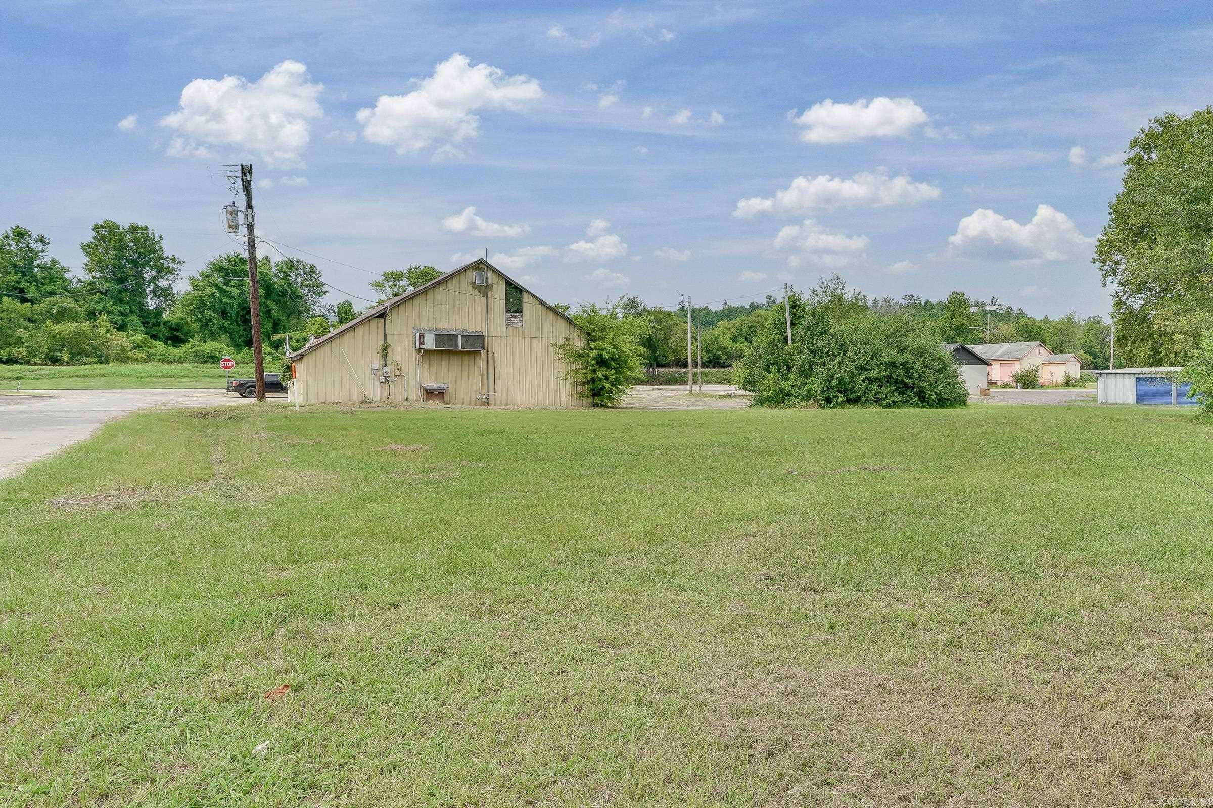 Mena Original - Commercial Sale