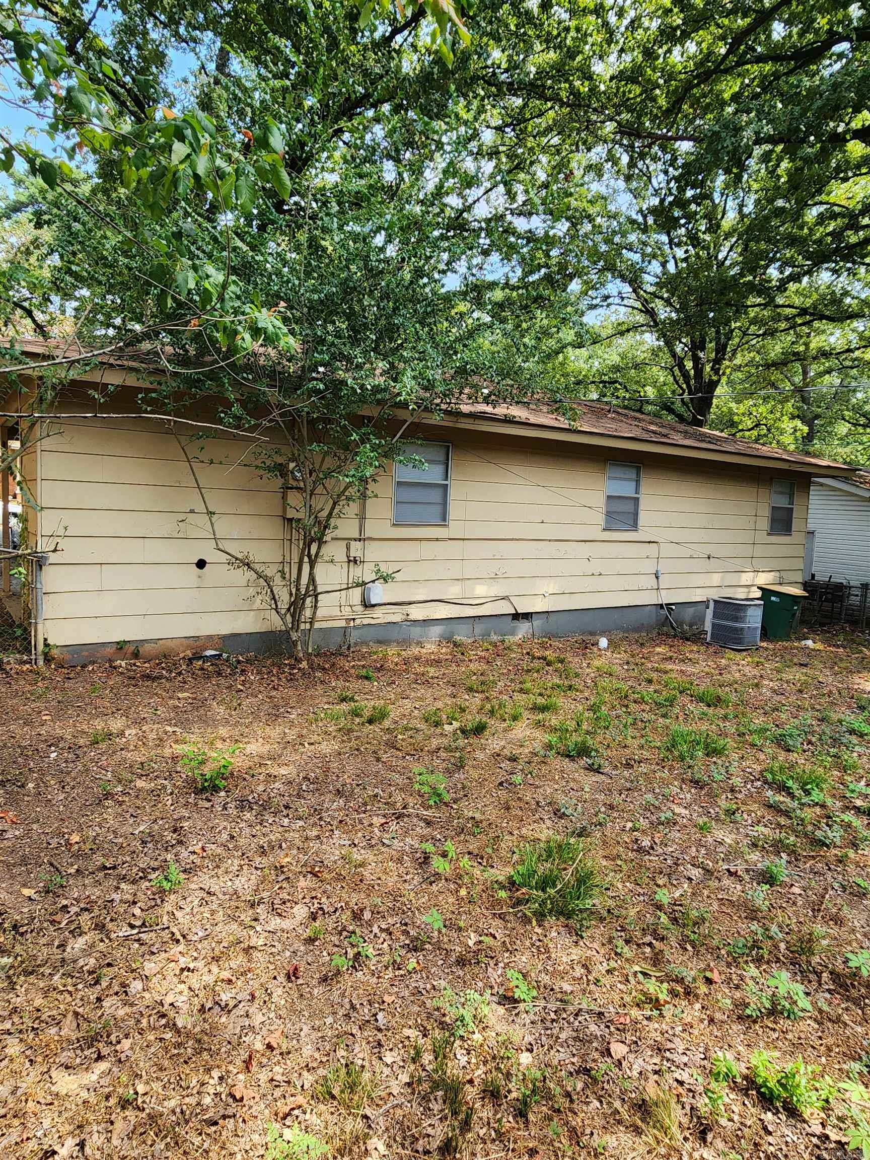 WAKEFIELD VILLAGE - Residential