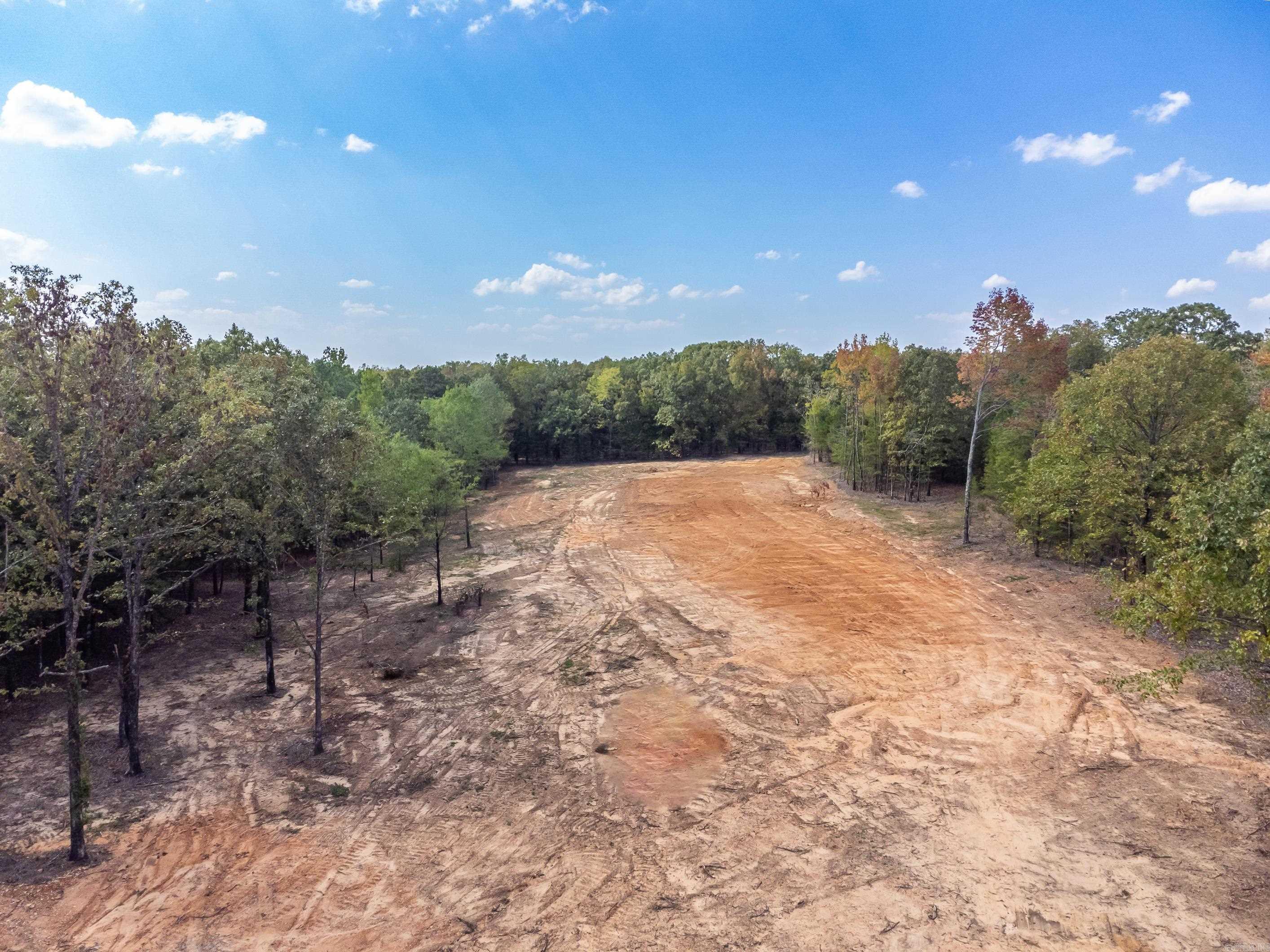 WILDERNESS ESTATES - Land