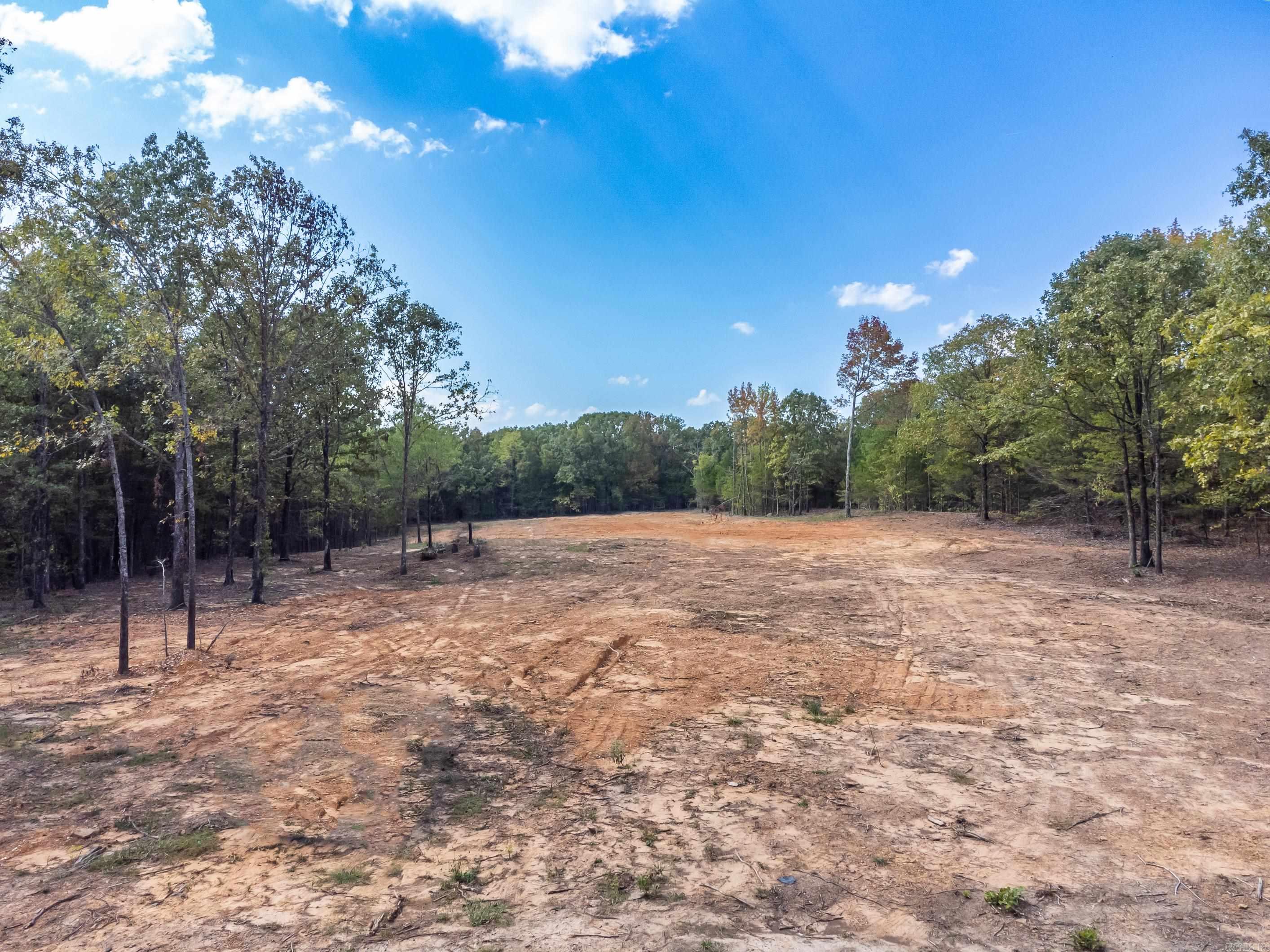 WILDERNESS ESTATES - Land