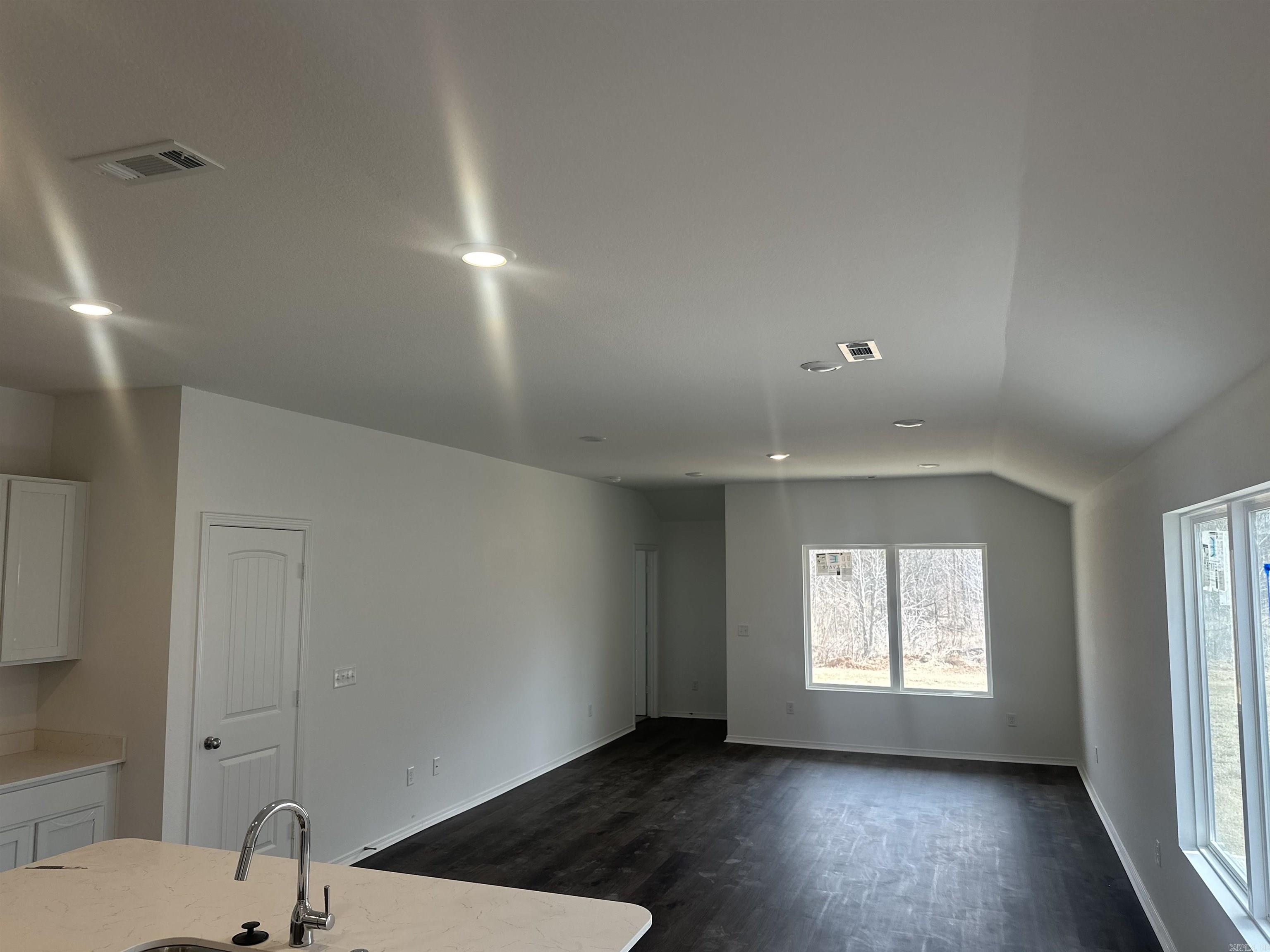 CYPRESS BEND AT WHITE OAK CROSSI - Residential