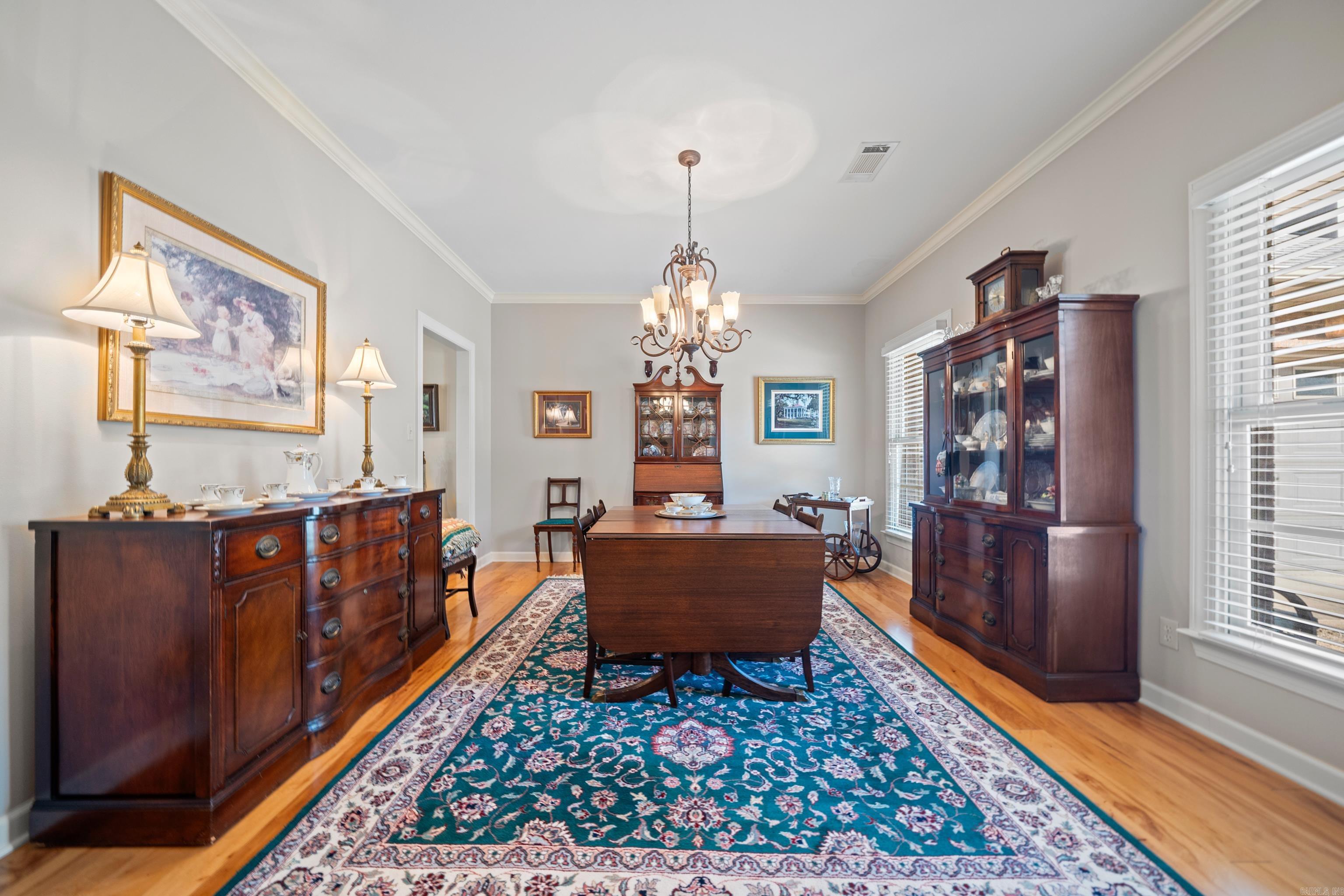 LAKE FOREST SHORES - Residential