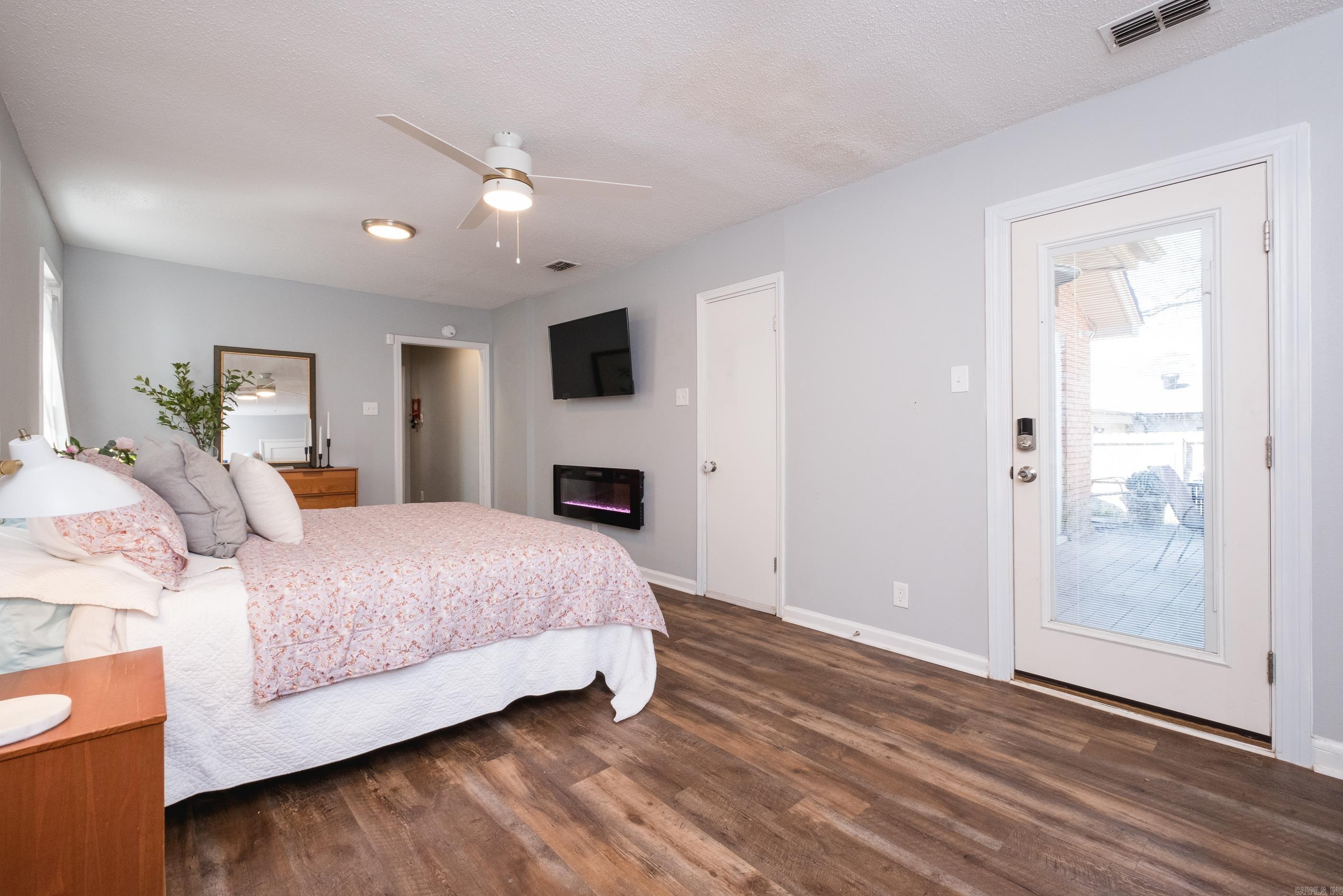 CAMMACK WOODS - Residential