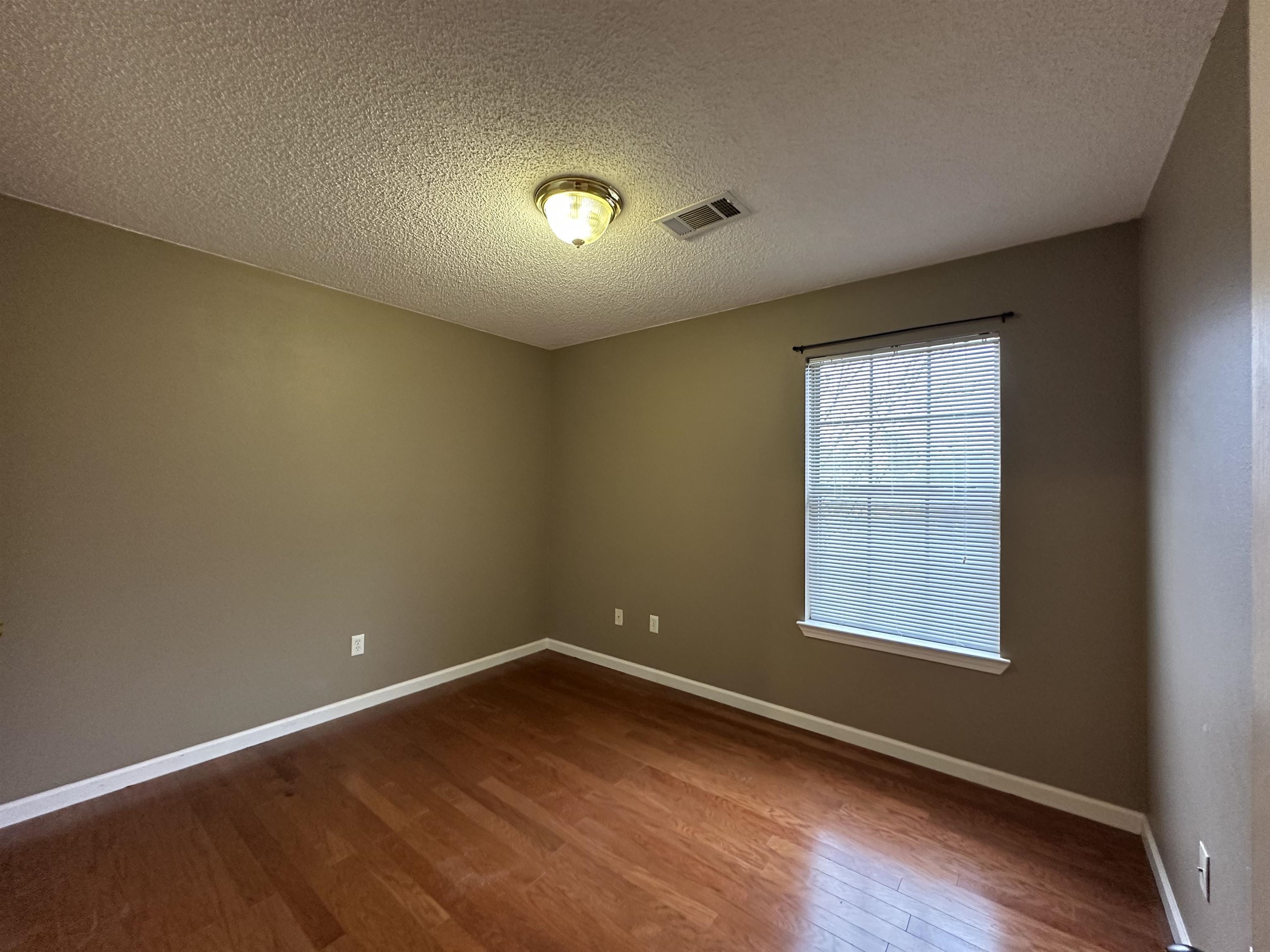 Summerbrooke - Residential Lease
