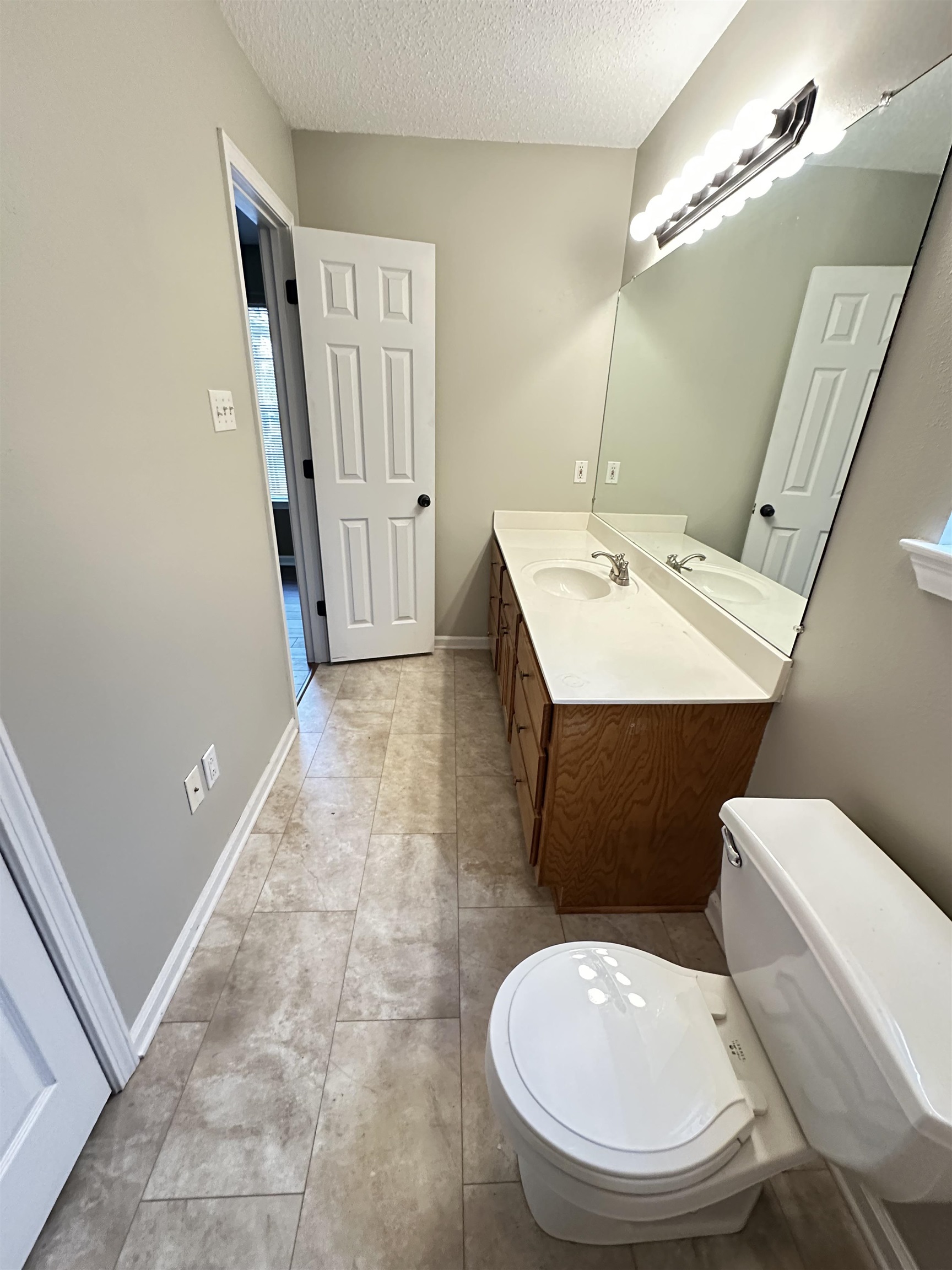Summerbrooke - Residential Lease