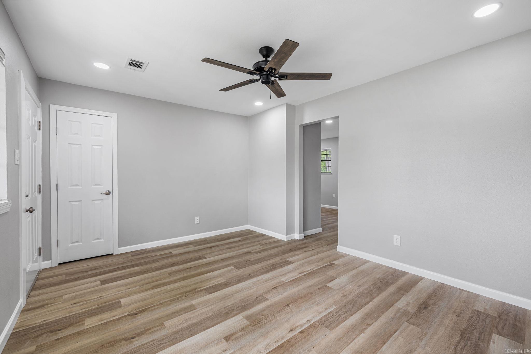 BRADDOCKS - Residential