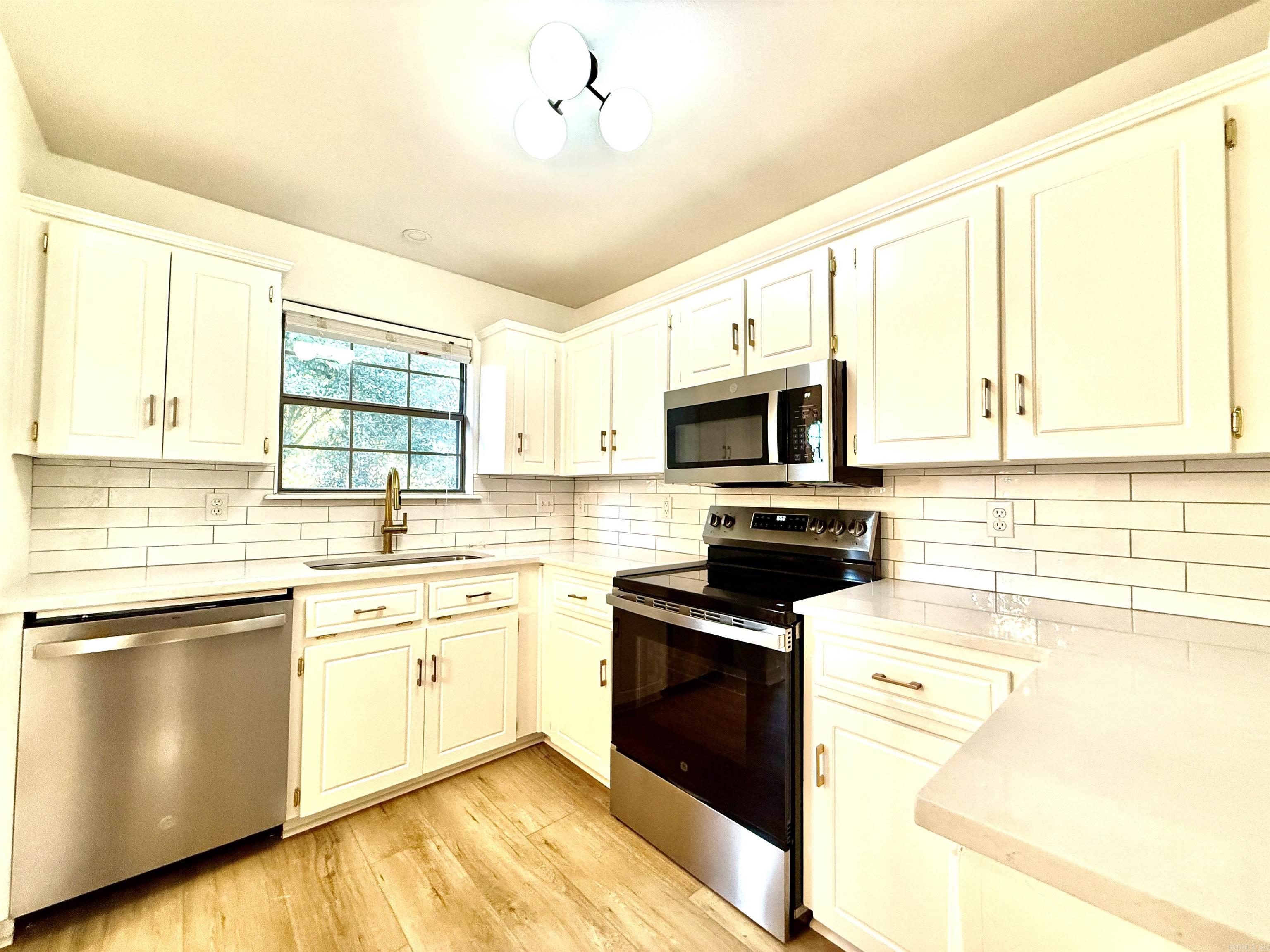 Timberwood Park I - Residential