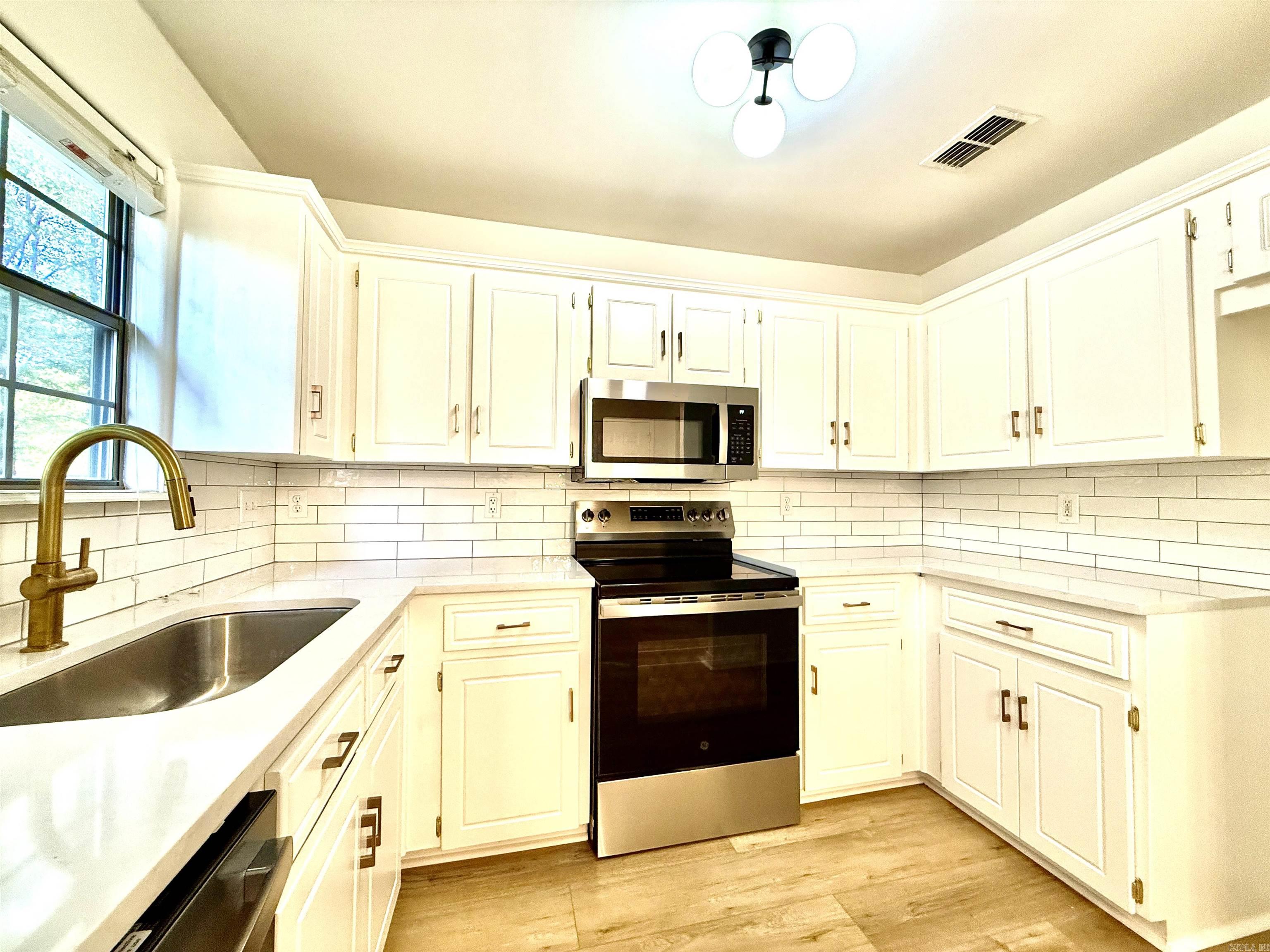 Timberwood Park I - Residential