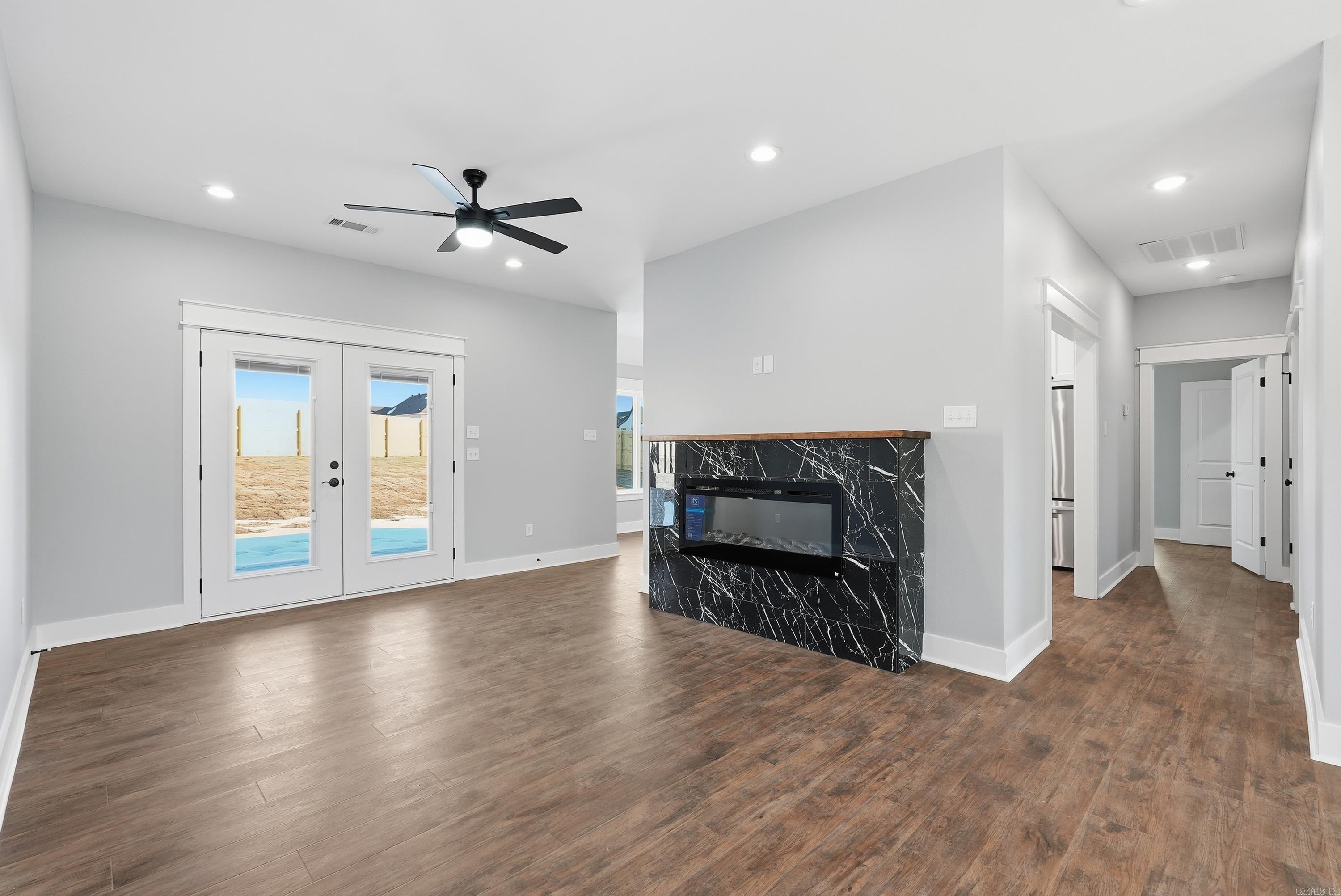 HIDDEN VALLEY ESTATES - Residential