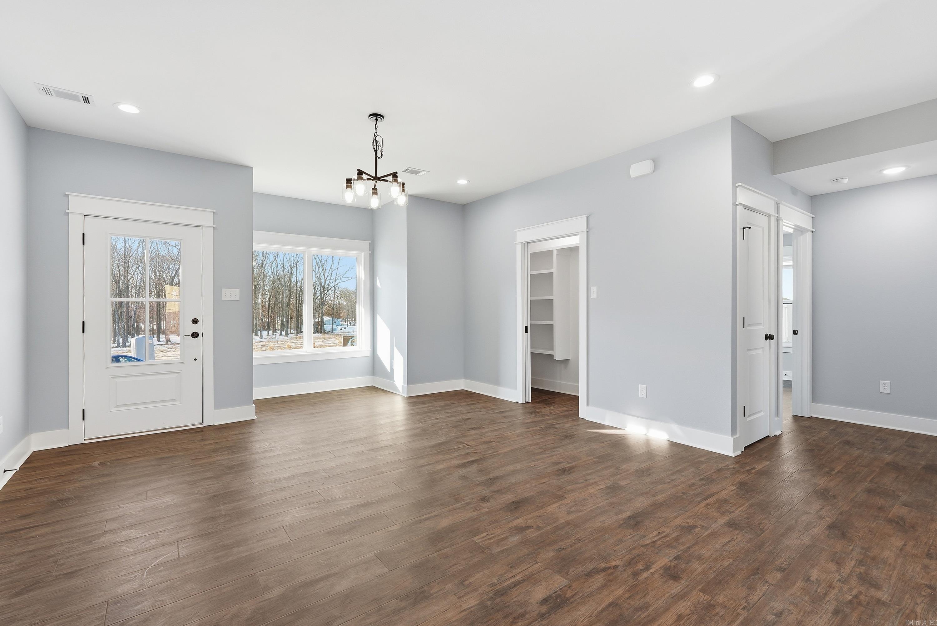 HIDDEN VALLEY ESTATES - Residential