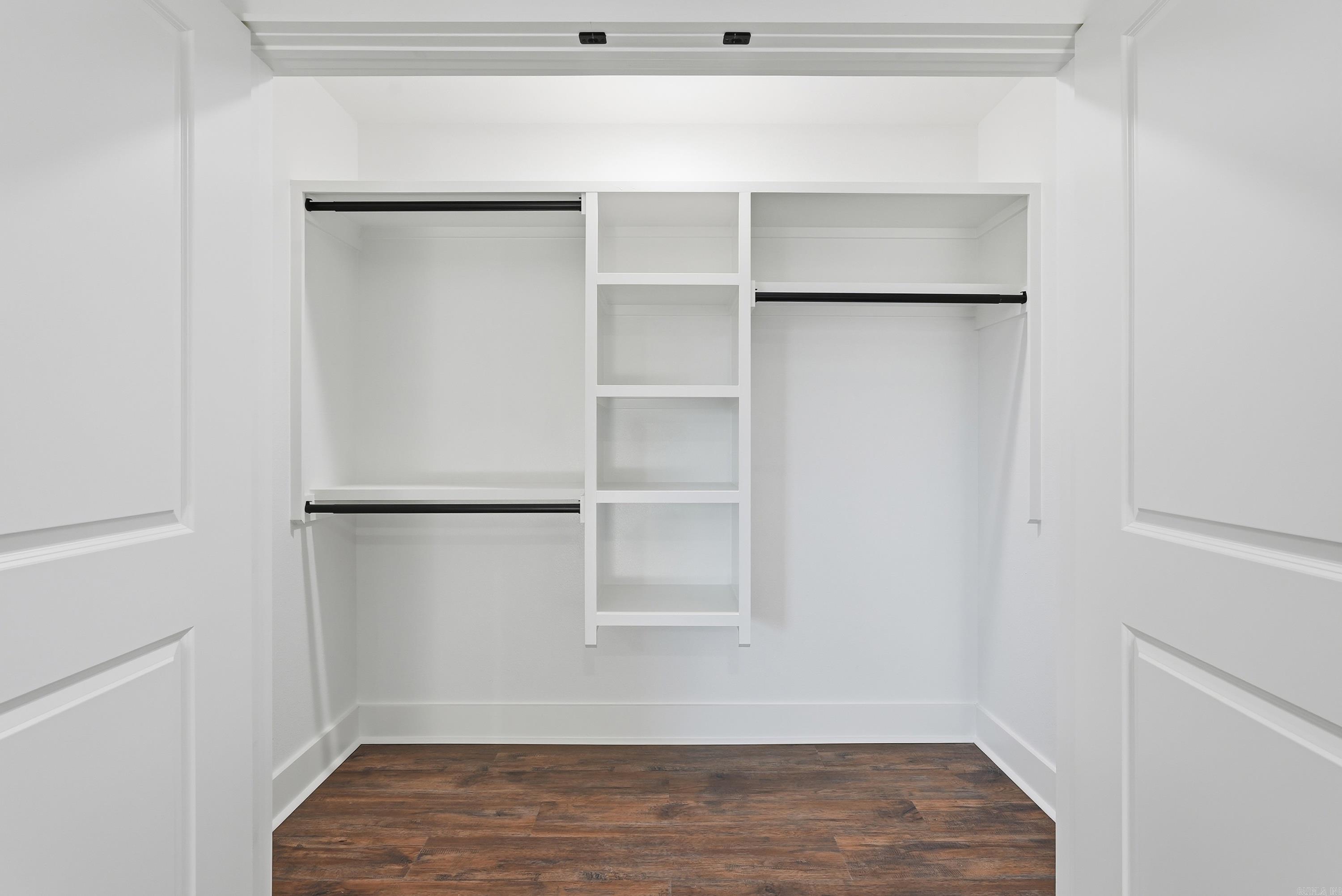 HIDDEN VALLEY ESTATES - Residential