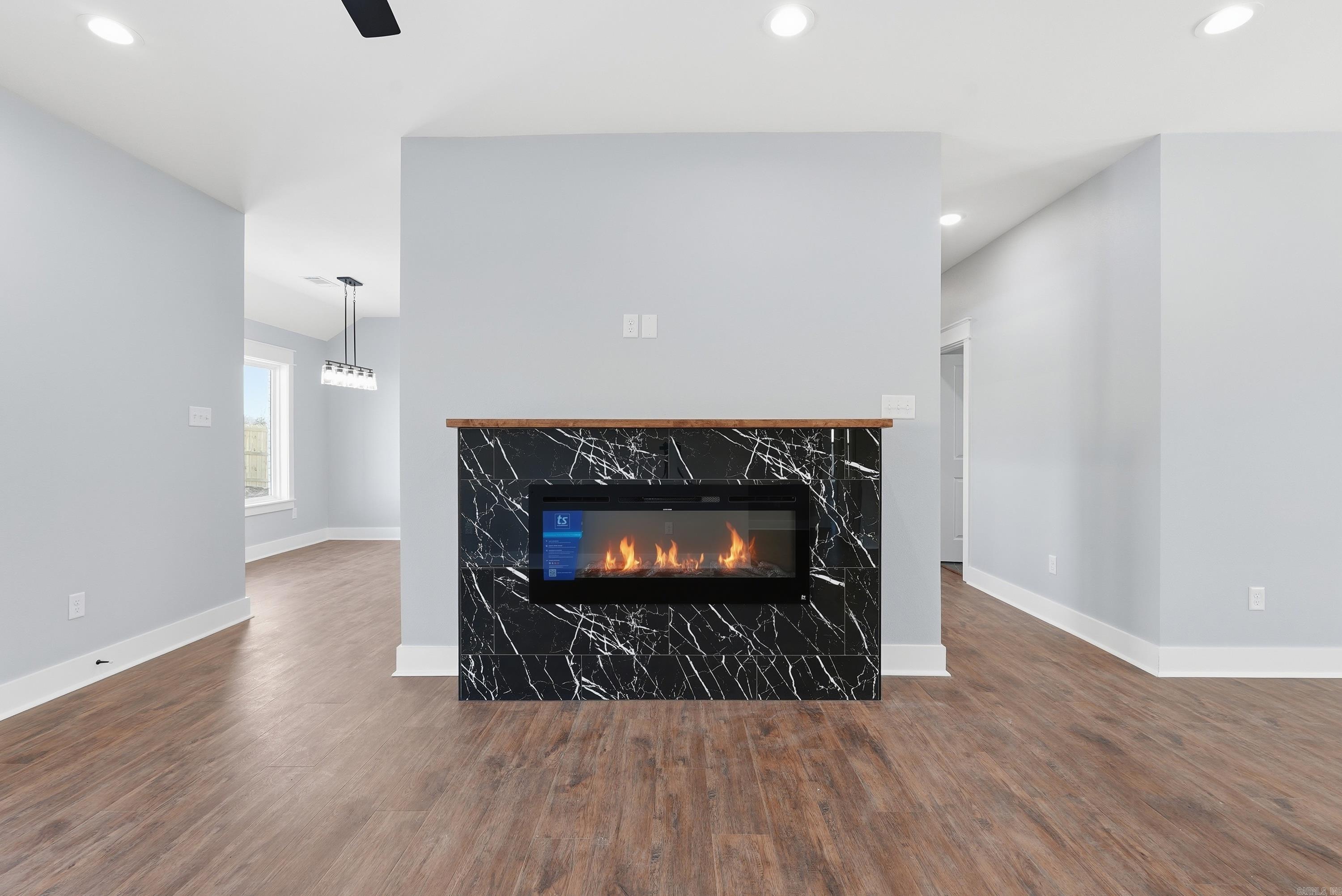 HIDDEN VALLEY ESTATES - Residential