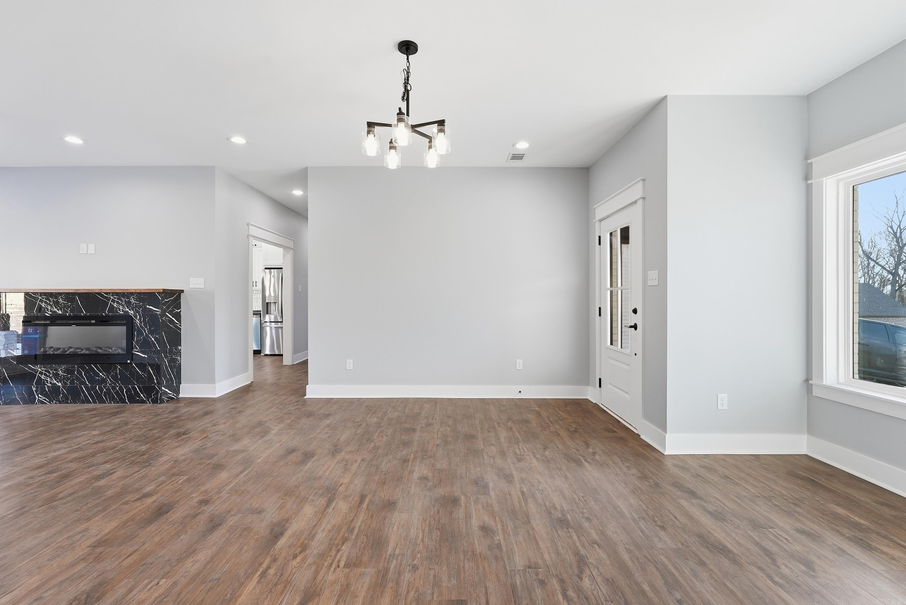 HIDDEN VALLEY ESTATES - Residential