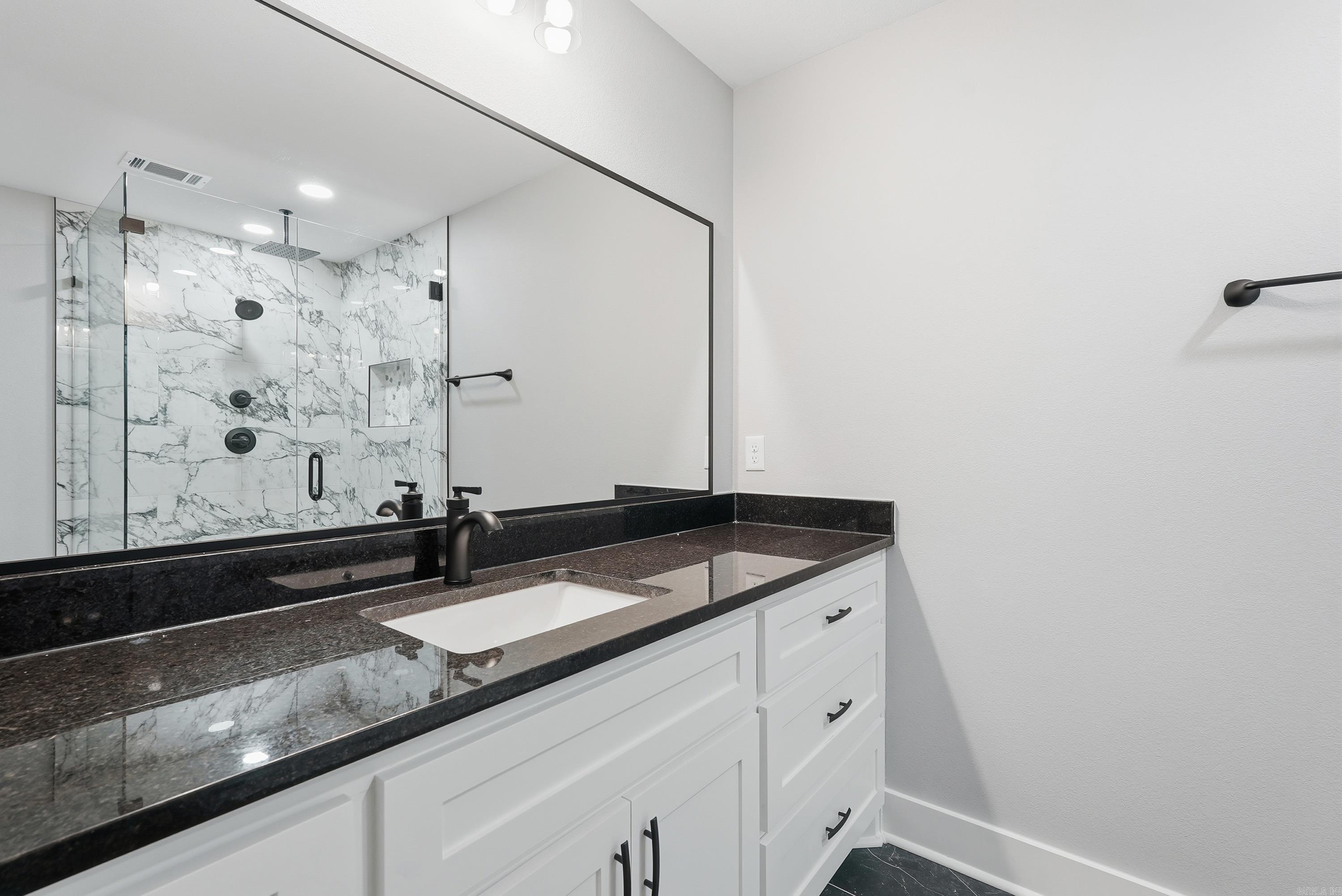 HIDDEN VALLEY ESTATES - Residential