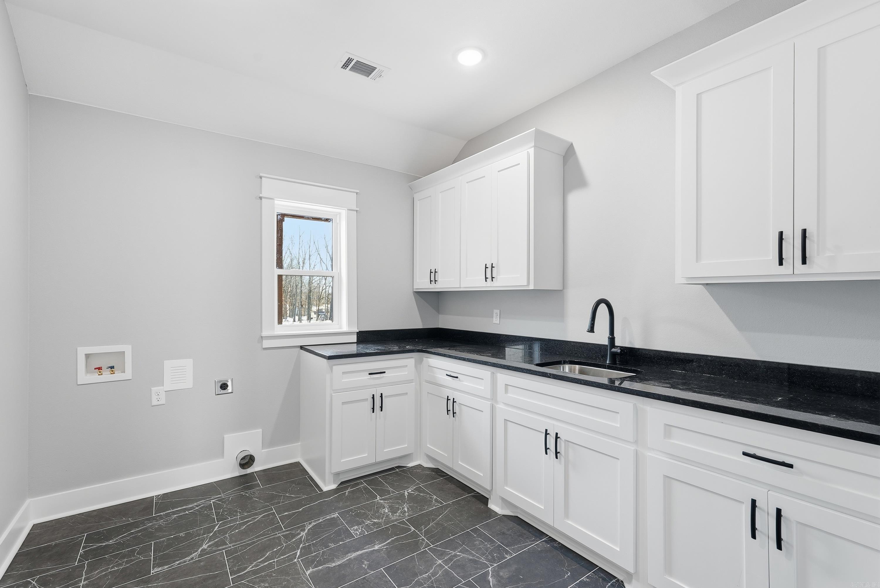 HIDDEN VALLEY ESTATES - Residential