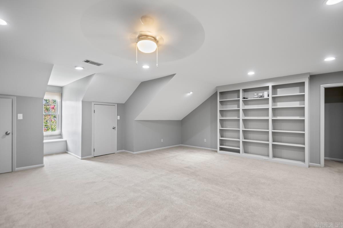 CLAREMORE COURT - Residential