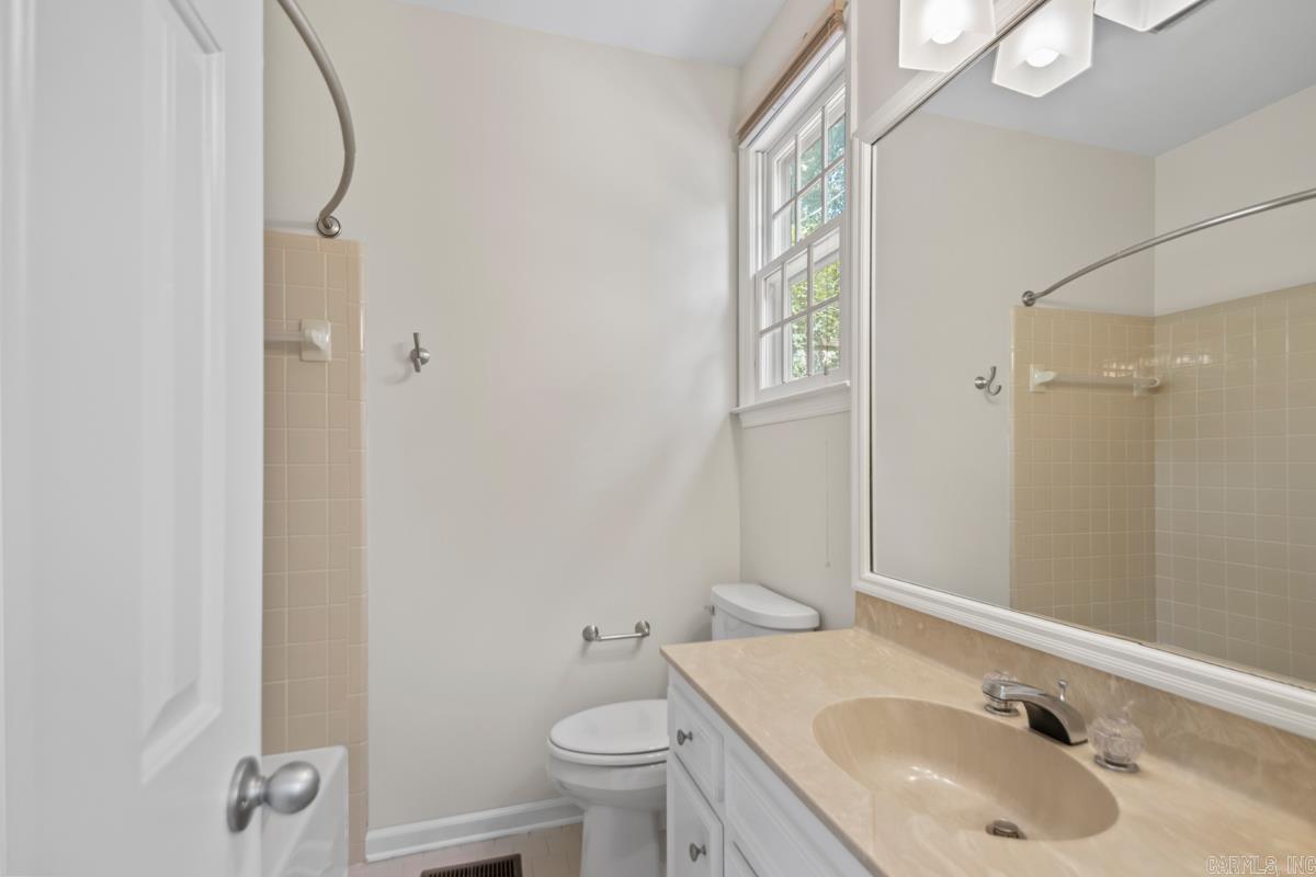 CLAREMORE COURT - Residential