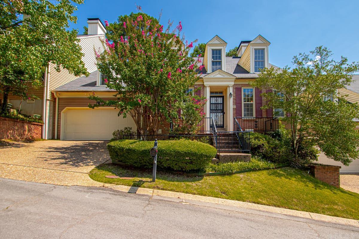 CLAREMORE COURT - Residential