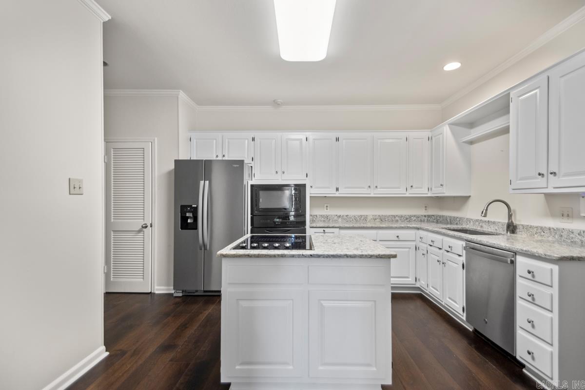 CLAREMORE COURT - Residential