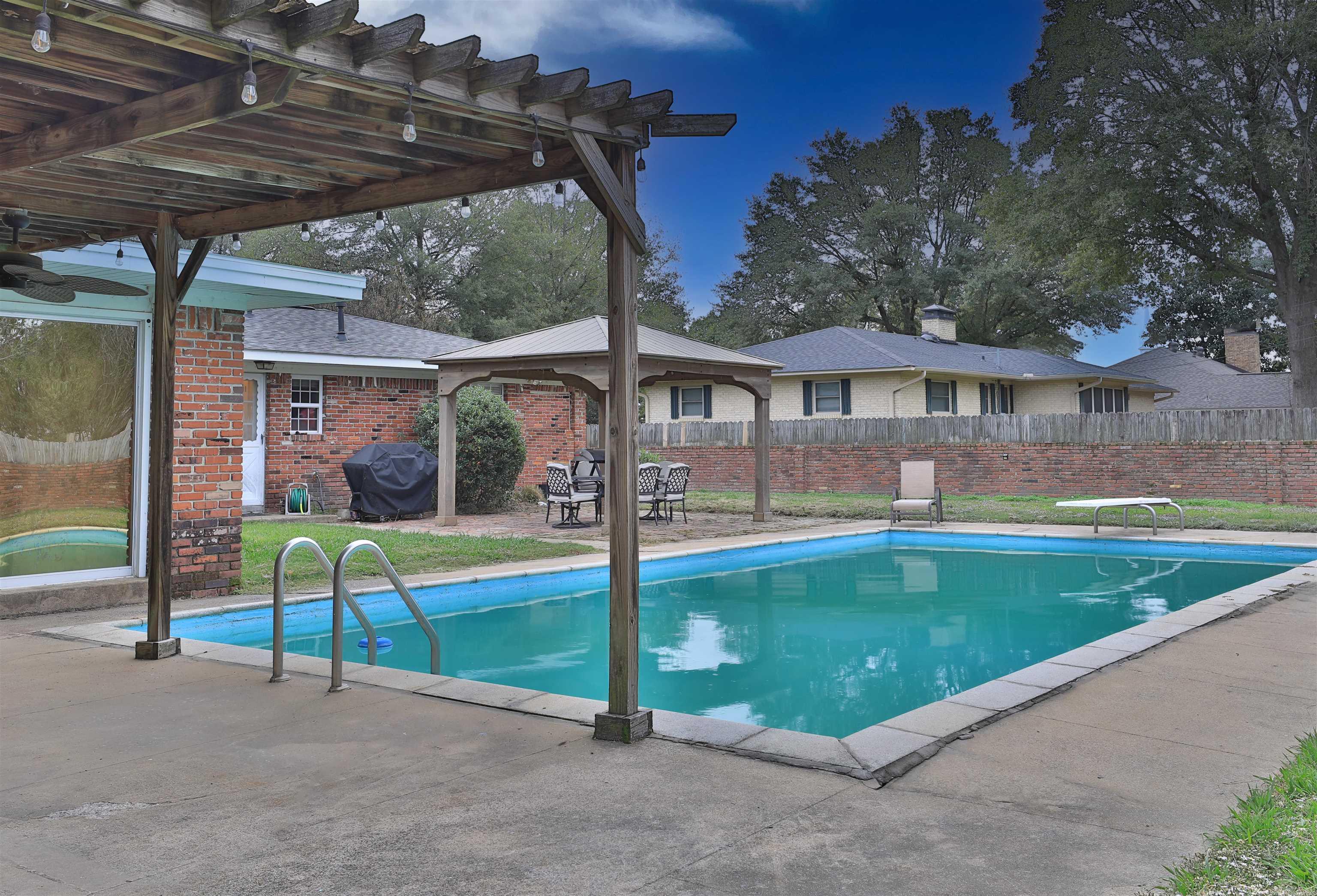 Coker-Hampton - Residential