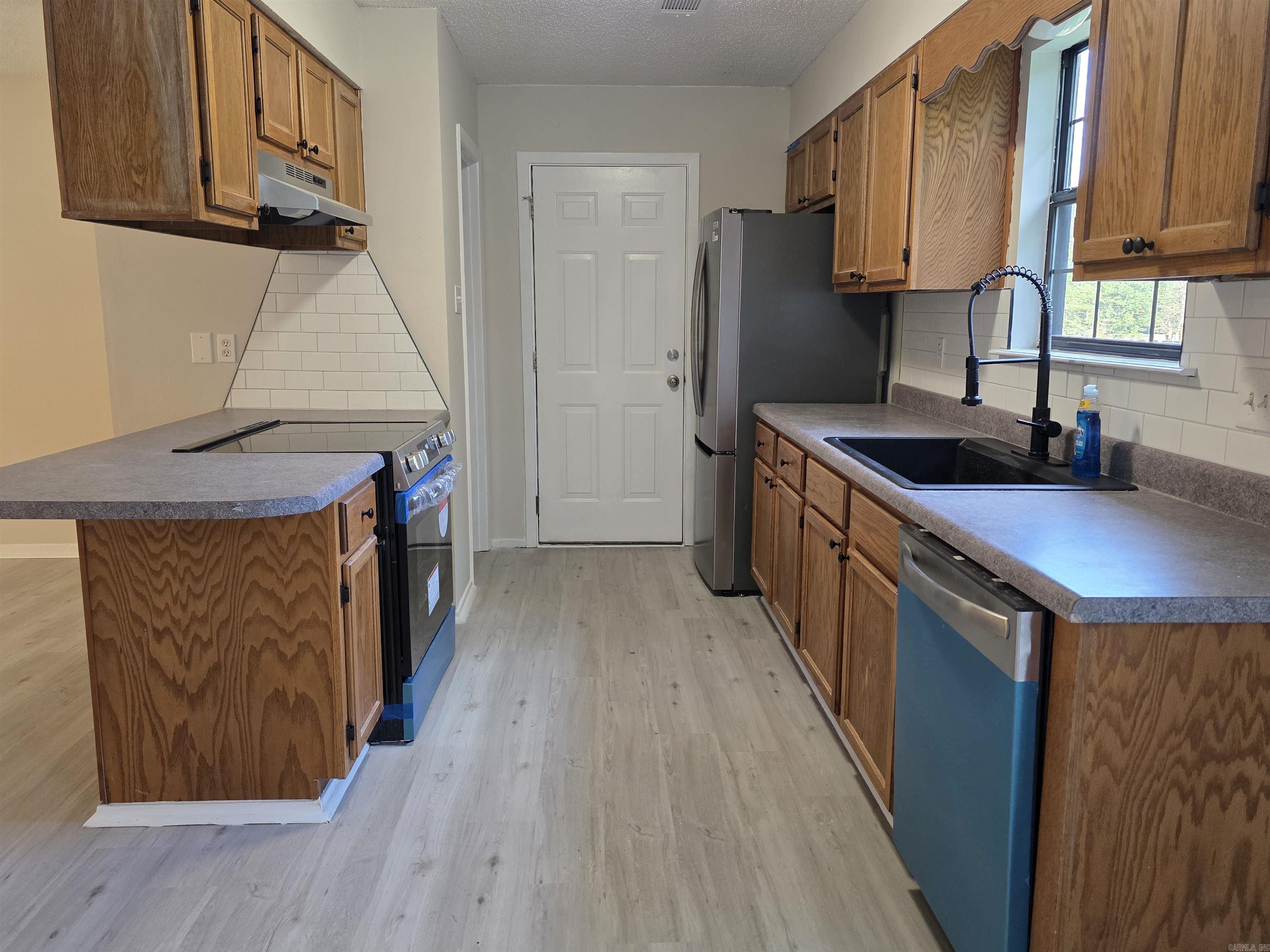 Ward - Residential Lease