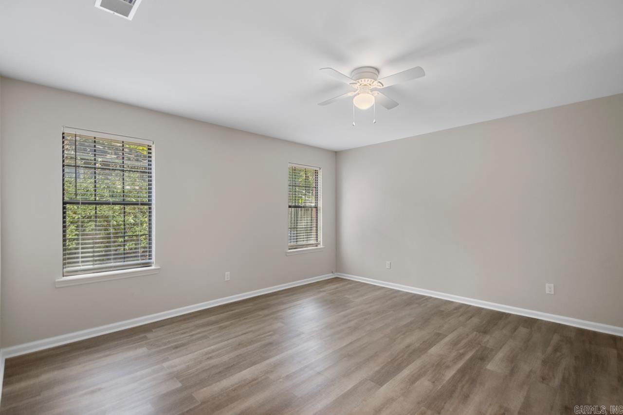 PEBBLE BEACH PARK - Residential