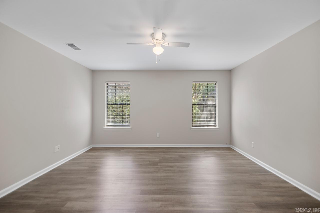 PEBBLE BEACH PARK - Residential