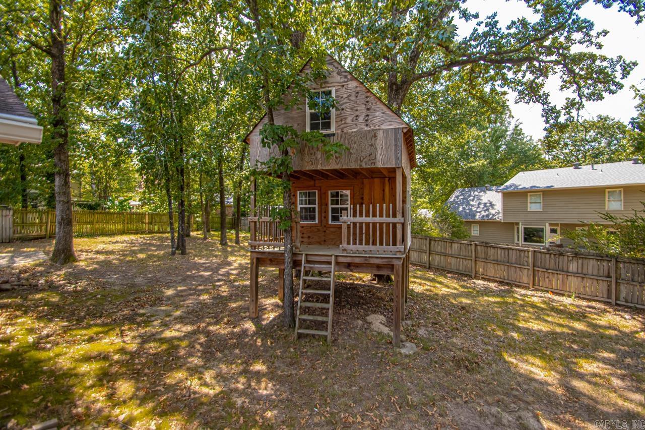 PEBBLE BEACH PARK - Residential