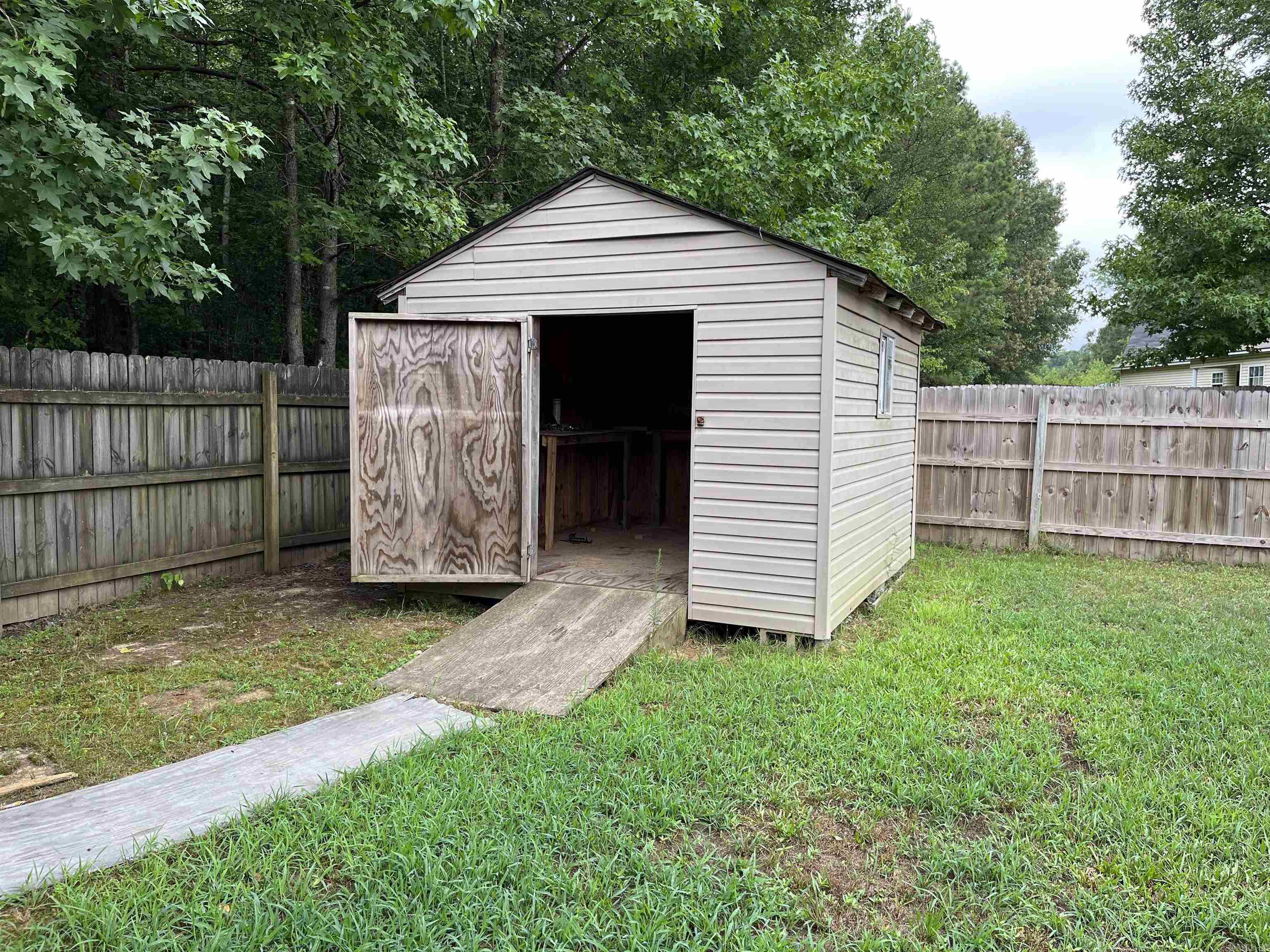 Moon Ridge - Residential Lease