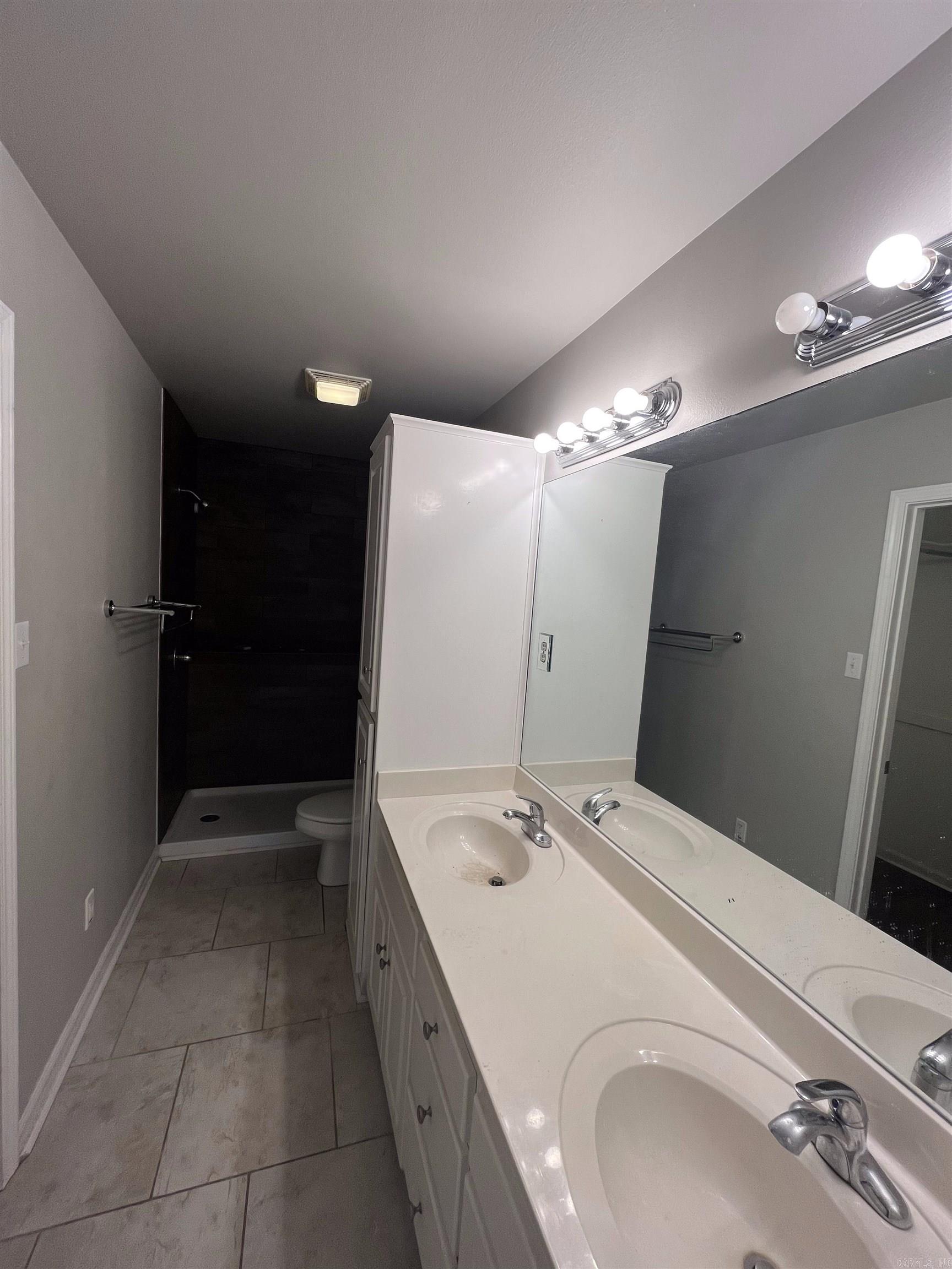 Moon Ridge - Residential Lease