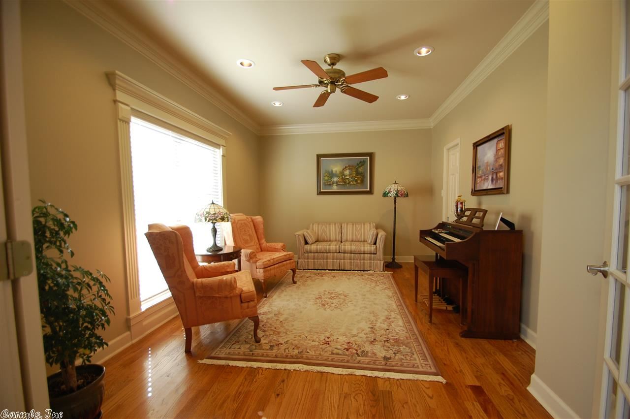 WESTPOINTE - Residential